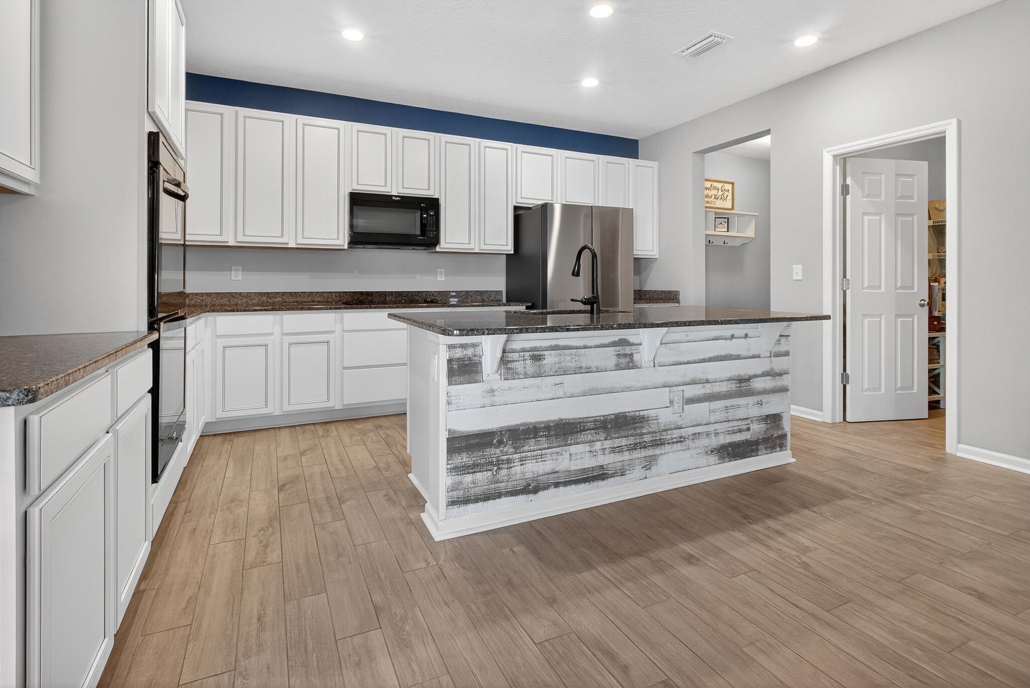 Image 24 of 59 For 3017 Angora Bay Dr