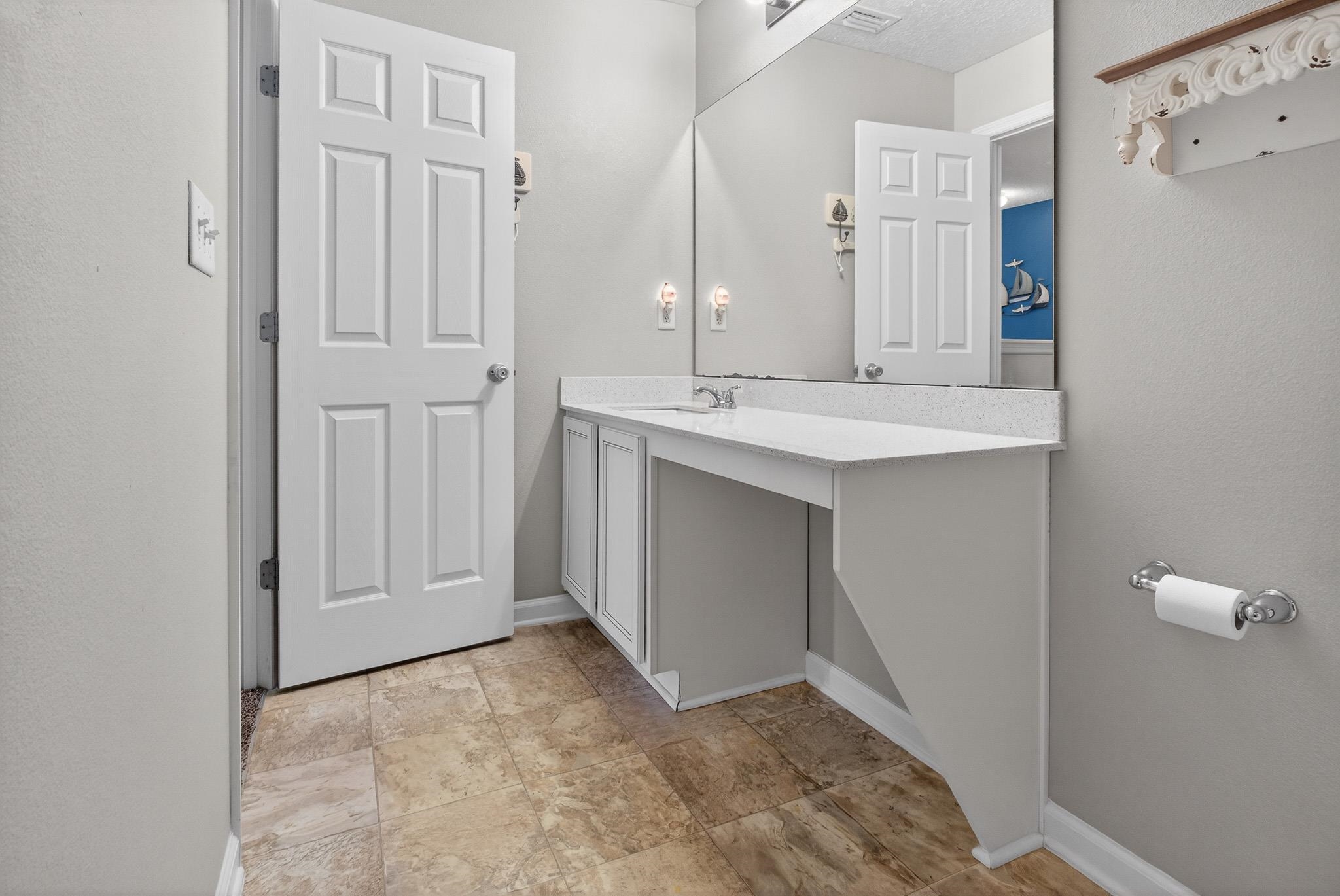 Image 47 of 59 For 3017 Angora Bay Dr