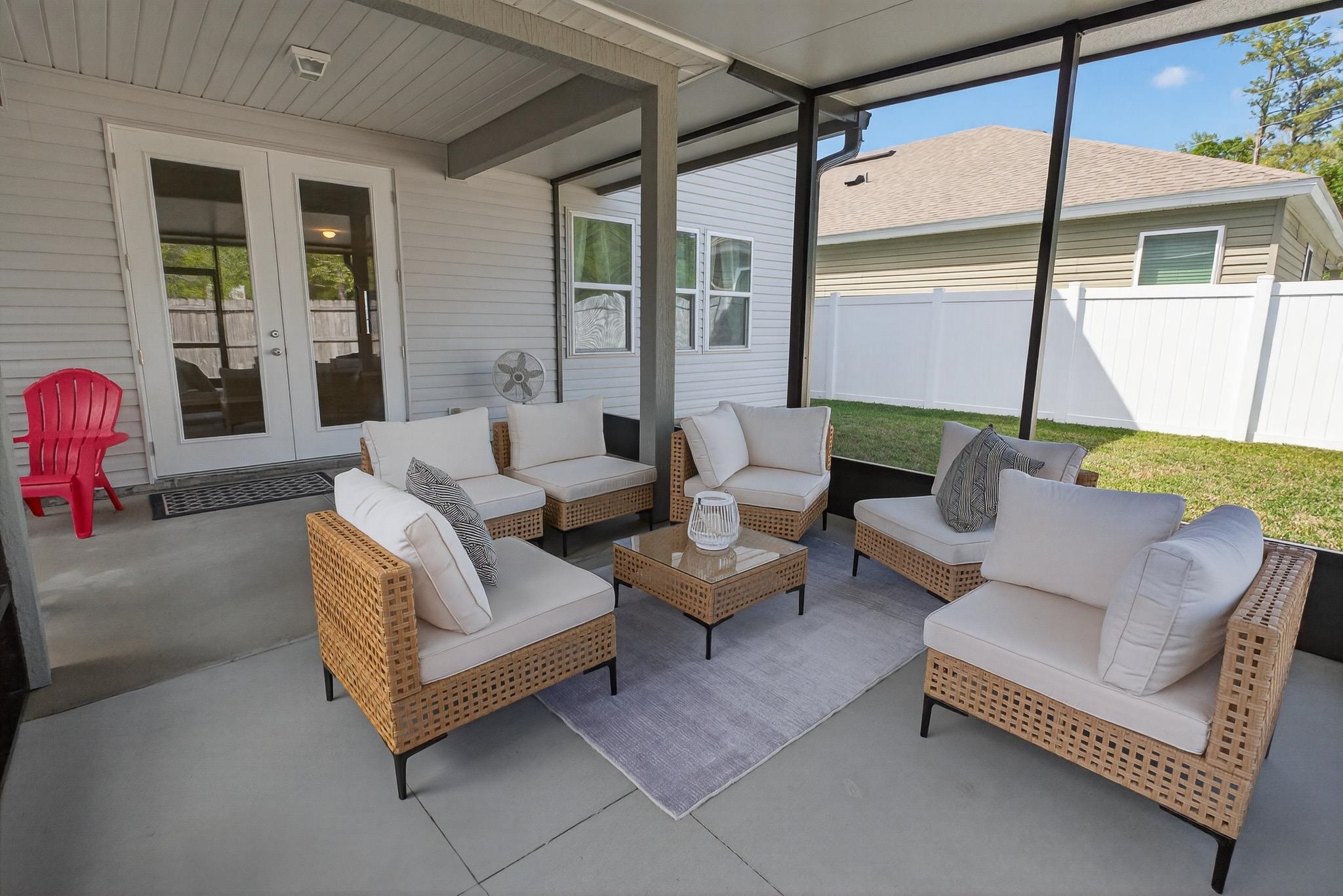 Image 5 of 59 For 3017 Angora Bay Dr