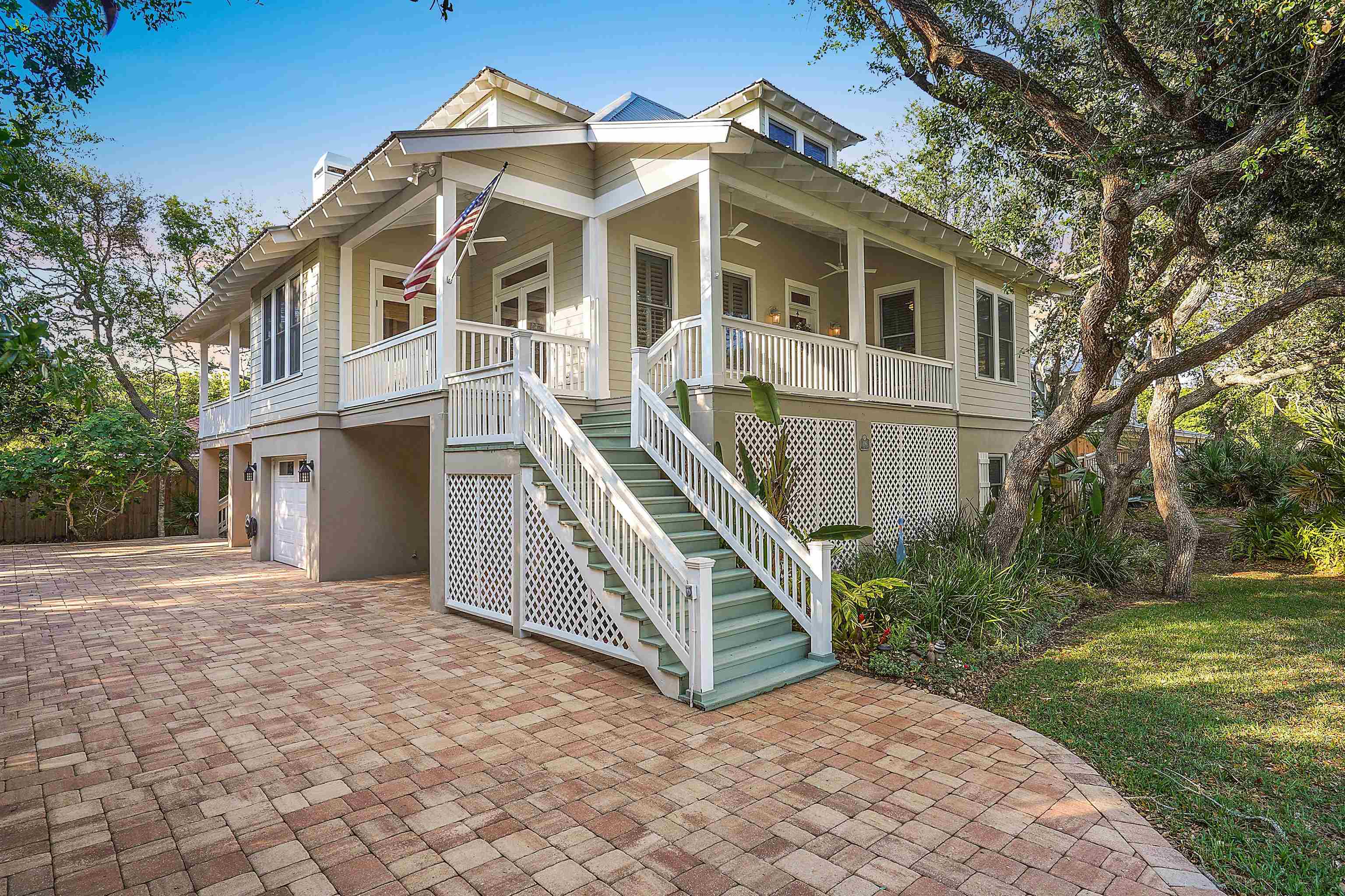 Details for 216 Fifth St, St Augustine, FL 32084