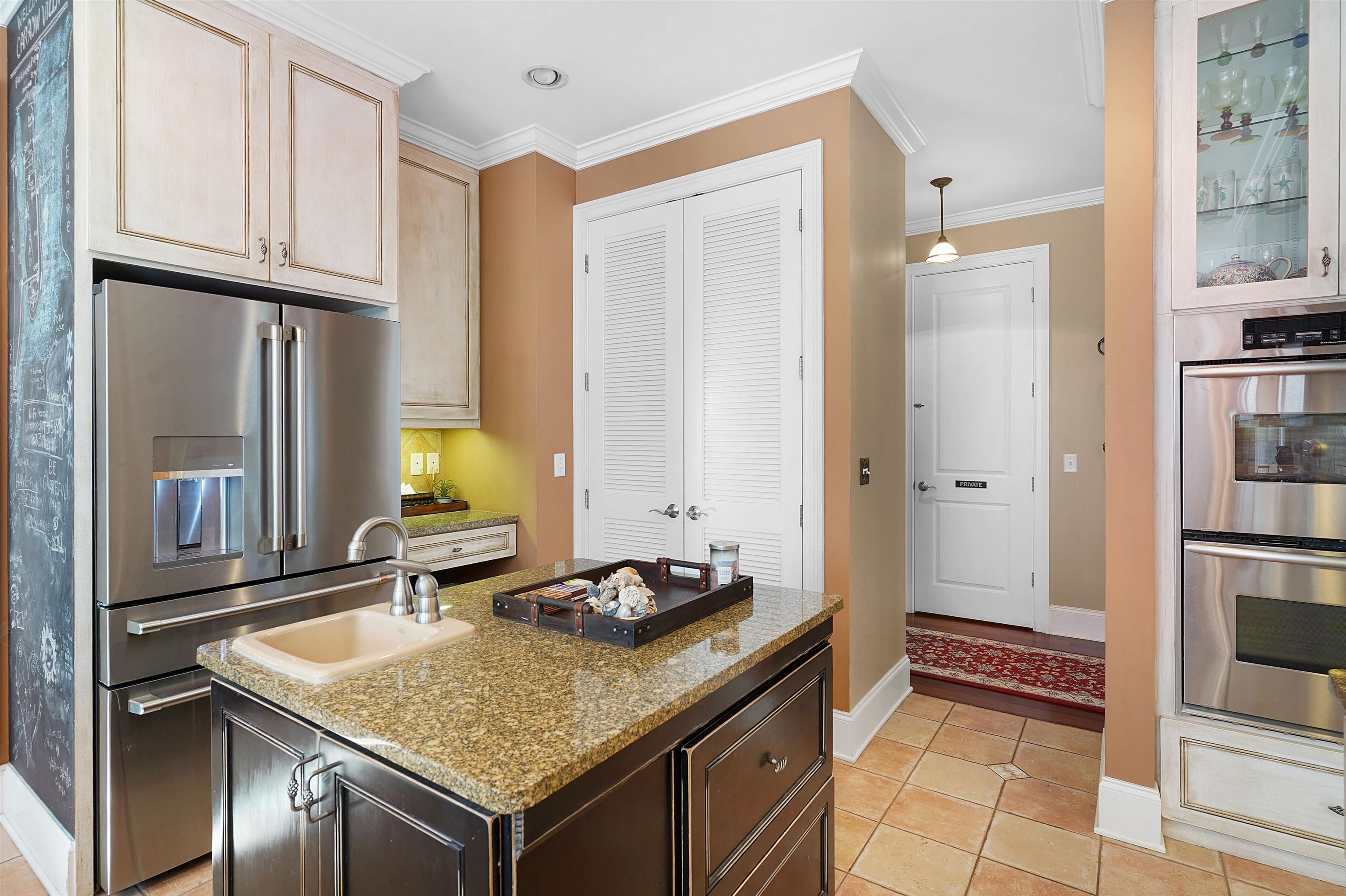 Image 16 of 62 For 216 Fifth St