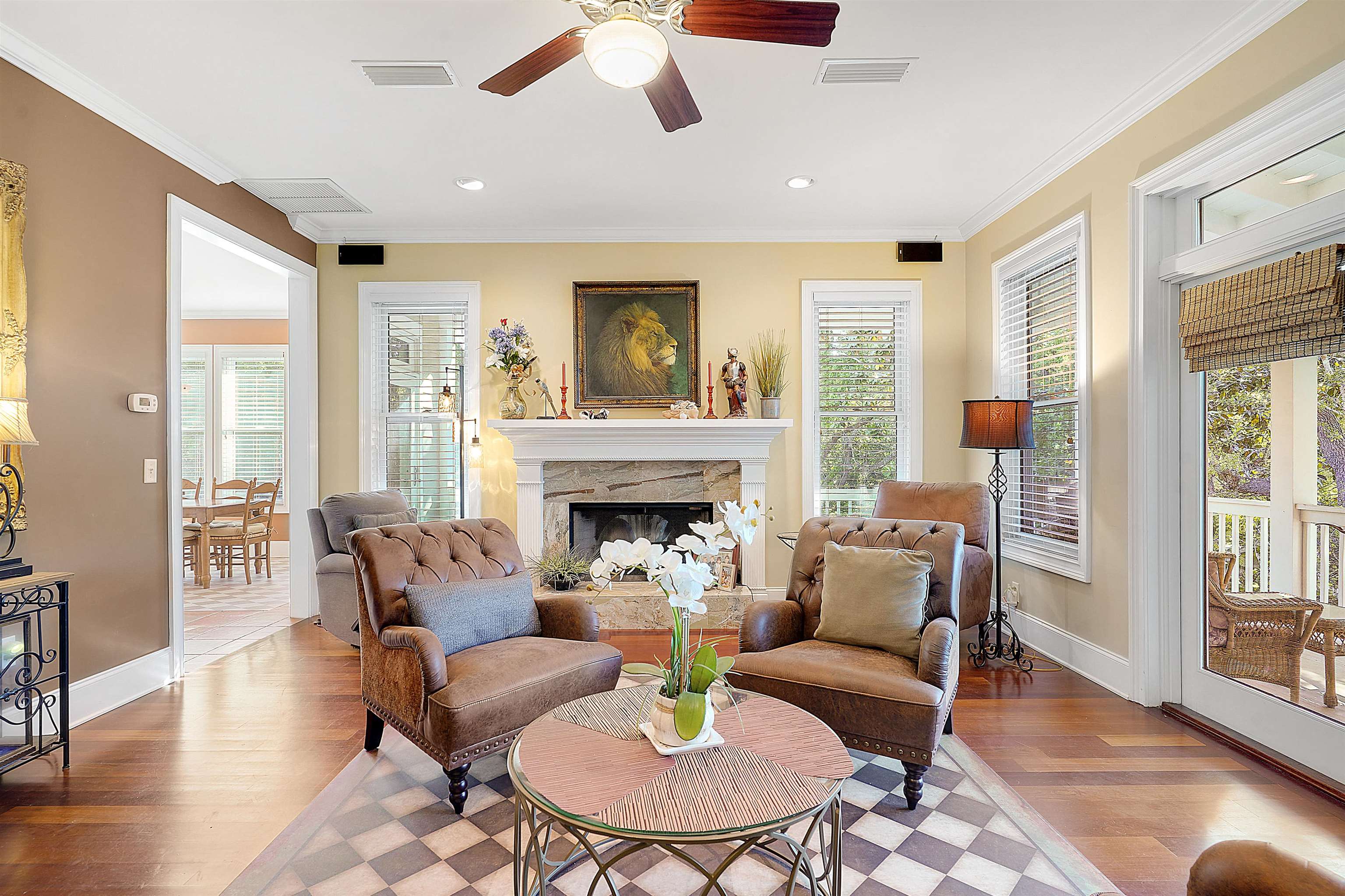 Image 20 of 62 For 216 Fifth St