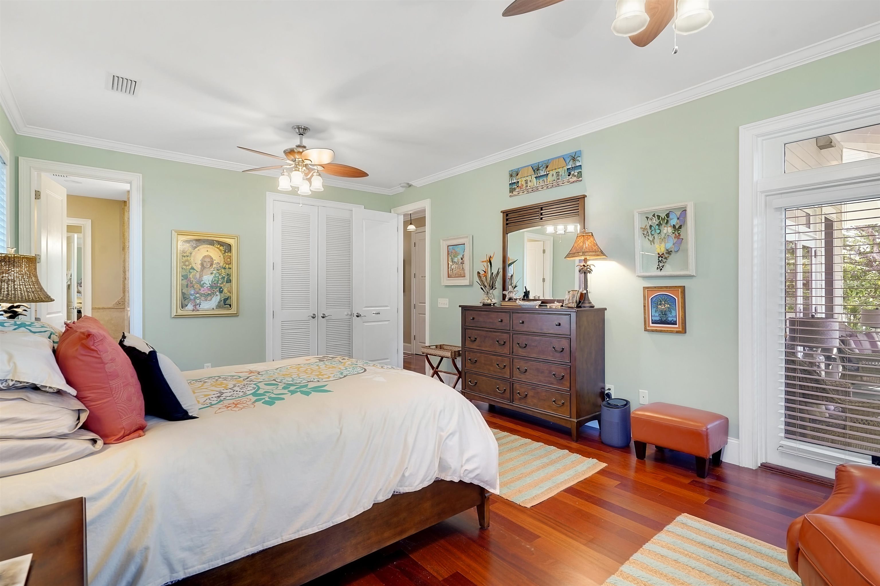 Image 23 of 62 For 216 Fifth St