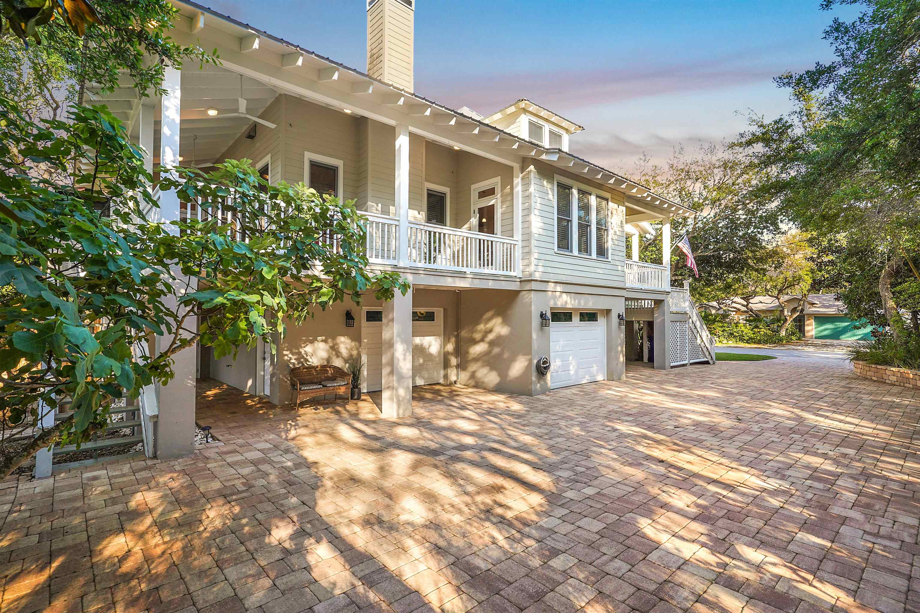 Image 7 of 62 For 216 Fifth St