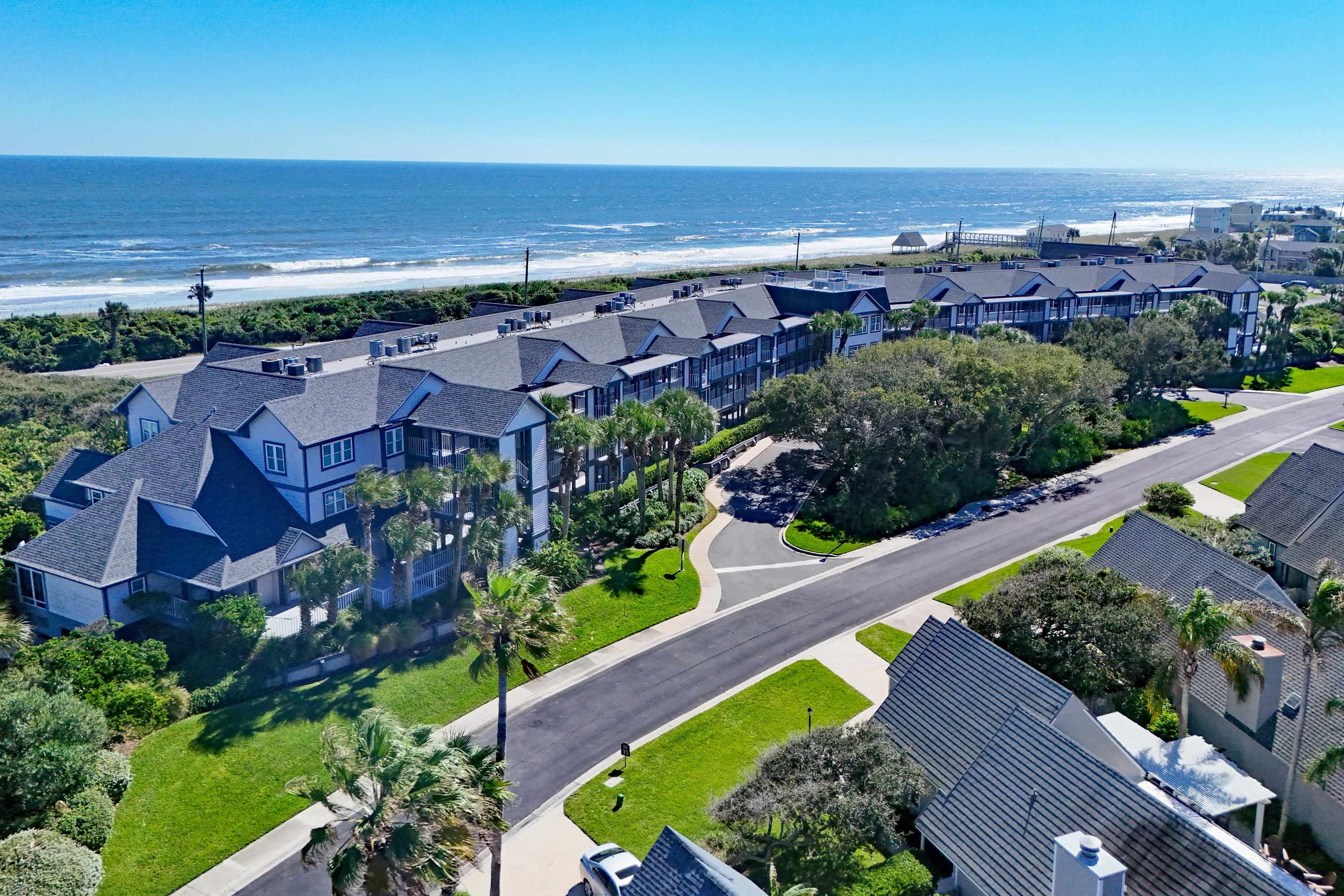 Image 2 of 59 For 110 Ocean Hollow Ln  101