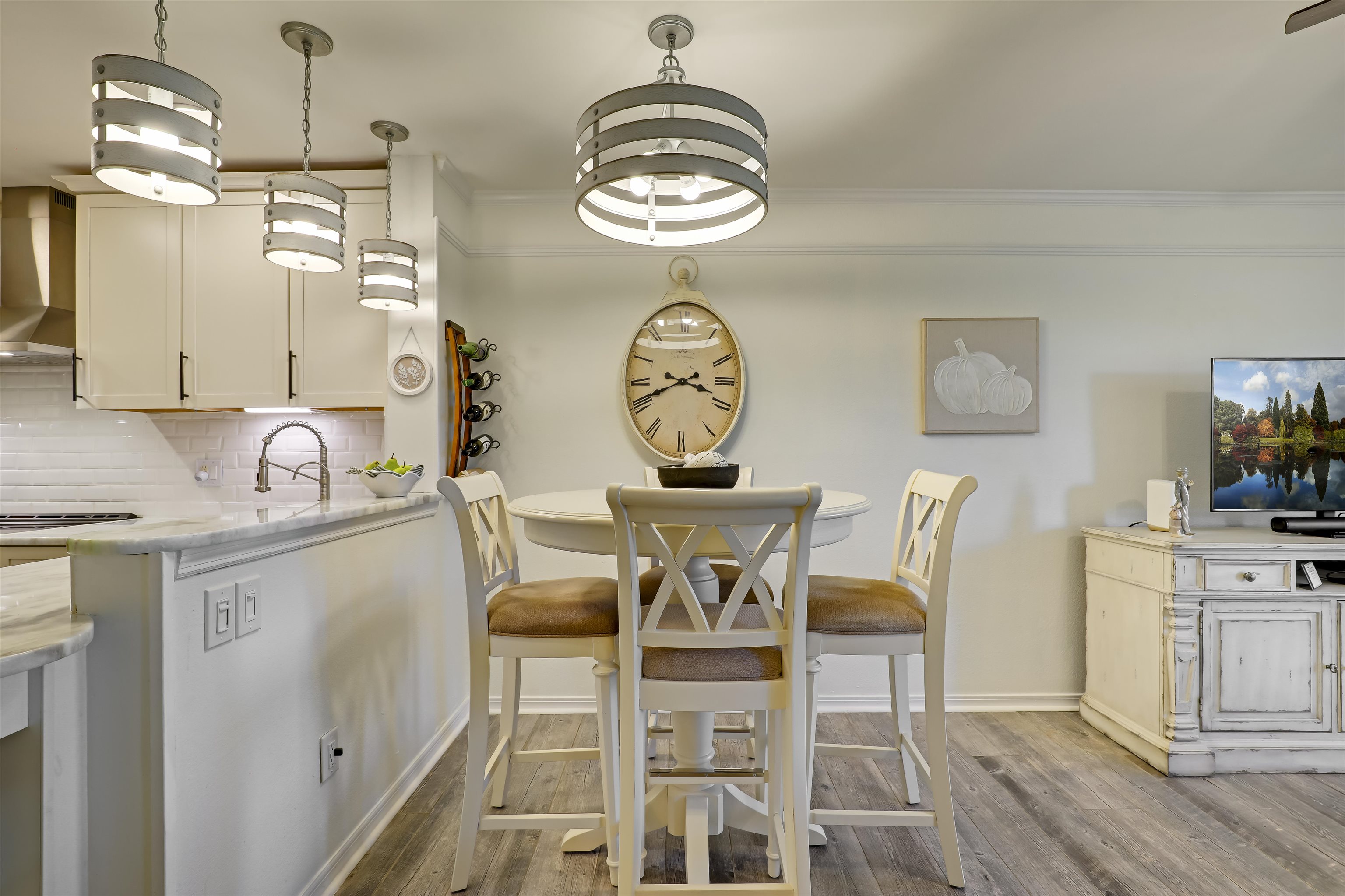 Image 21 of 59 For 110 Ocean Hollow Ln  101