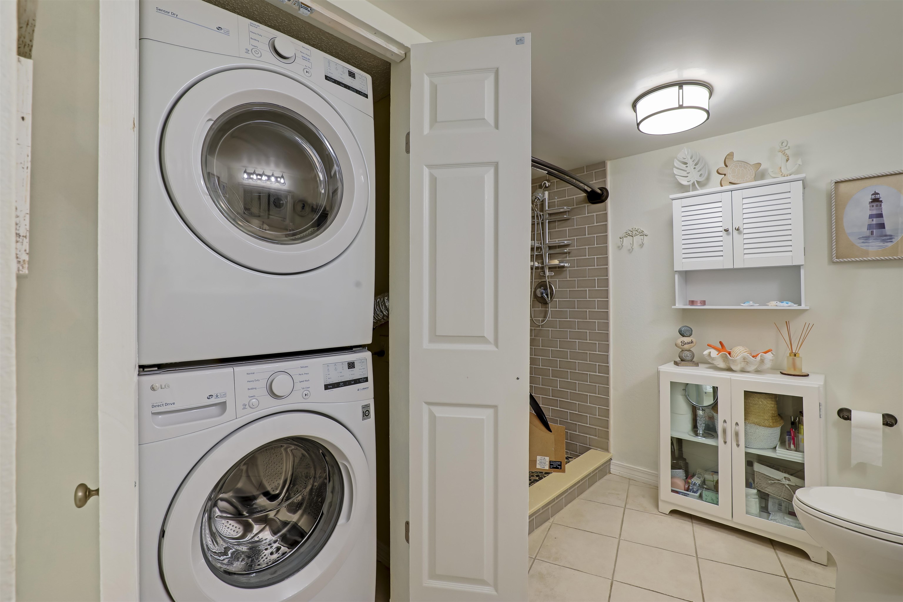 Image 30 of 59 For 110 Ocean Hollow Ln  101