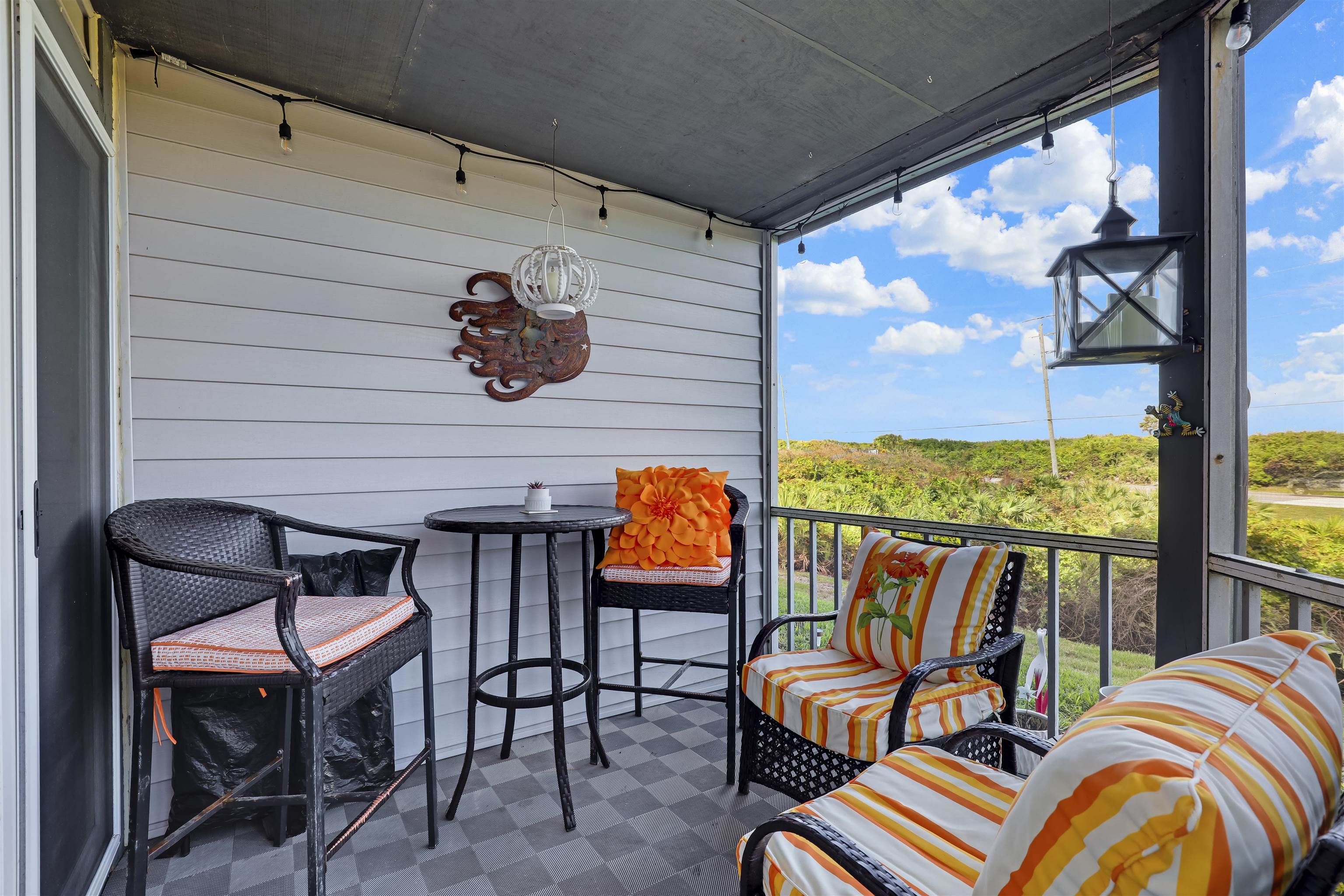 Image 35 of 59 For 110 Ocean Hollow Ln  101