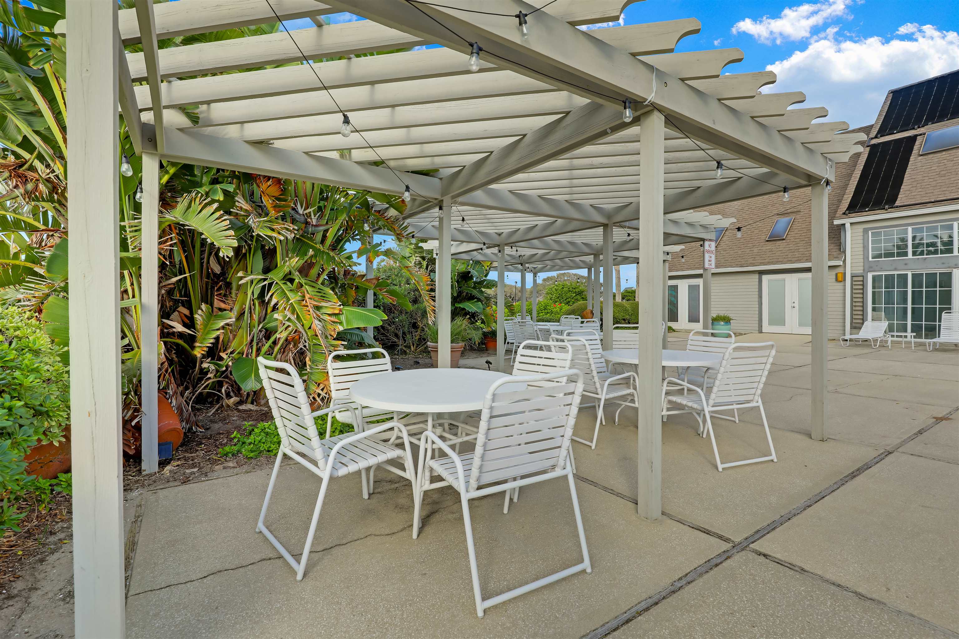 Image 52 of 59 For 110 Ocean Hollow Ln  101