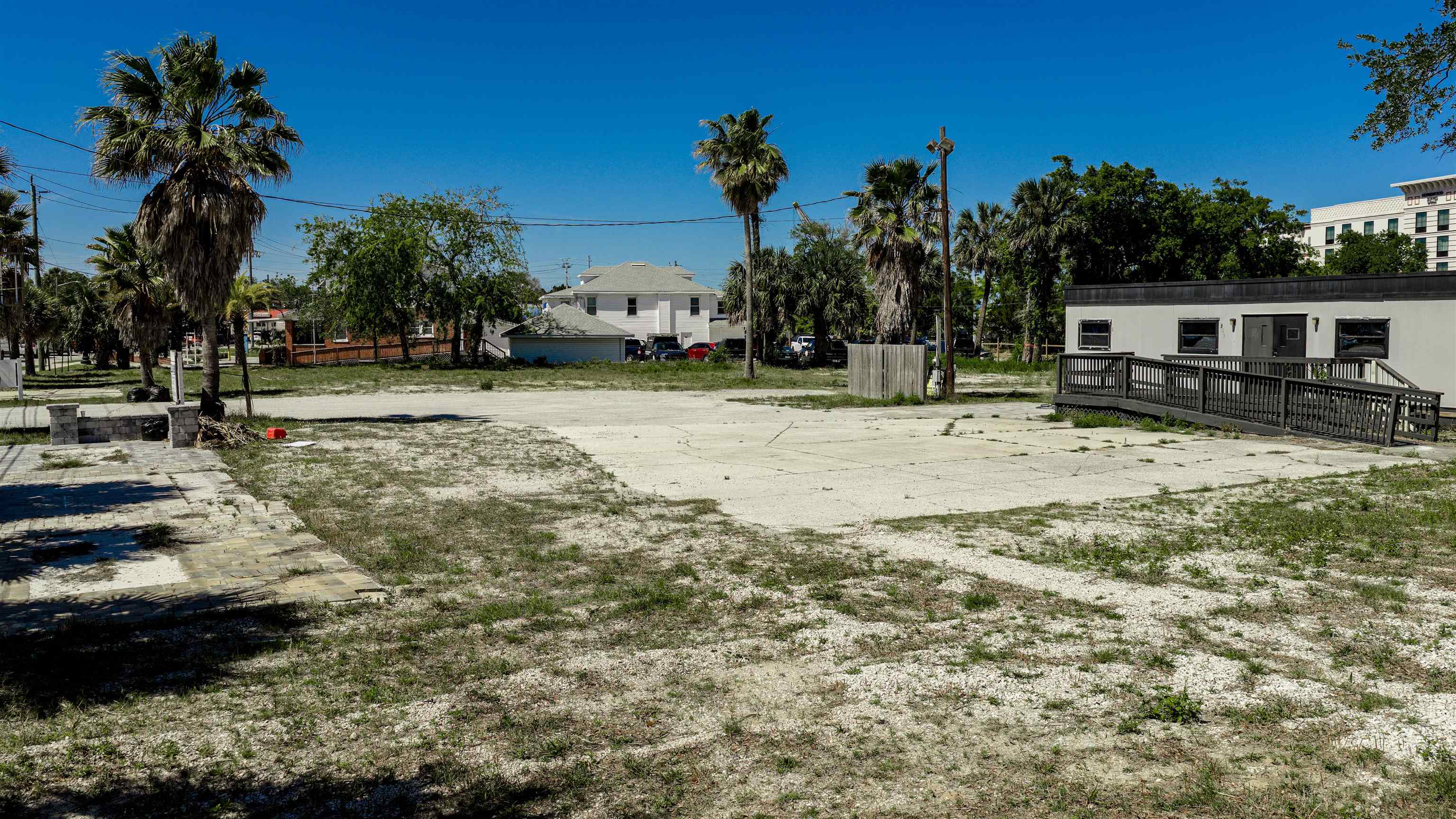 Image 33 of 35 For 303 Ponce De Leon Blvd S