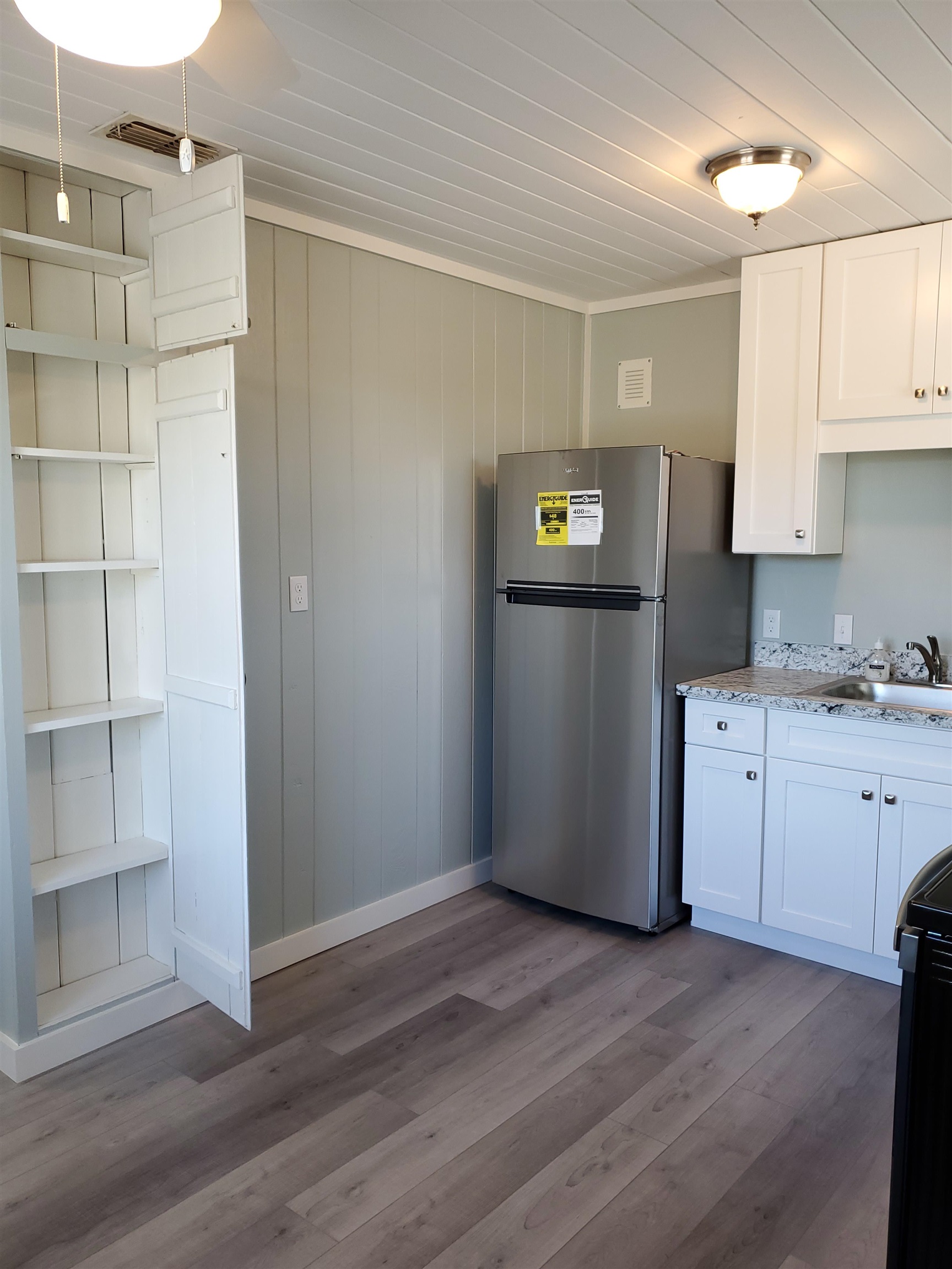 Image 21 of 23 For 105 Beachcomber Way