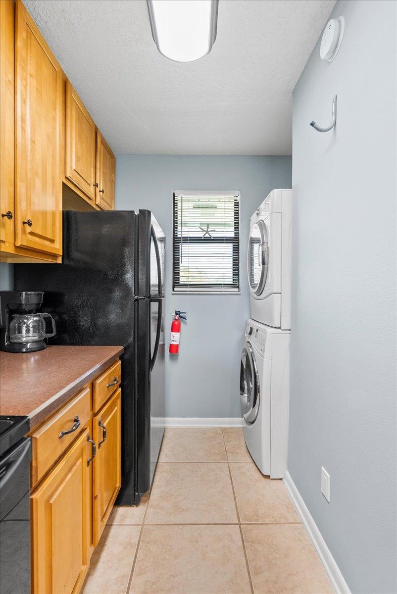 Image 15 of 51 For 650 Pope Rd W 205