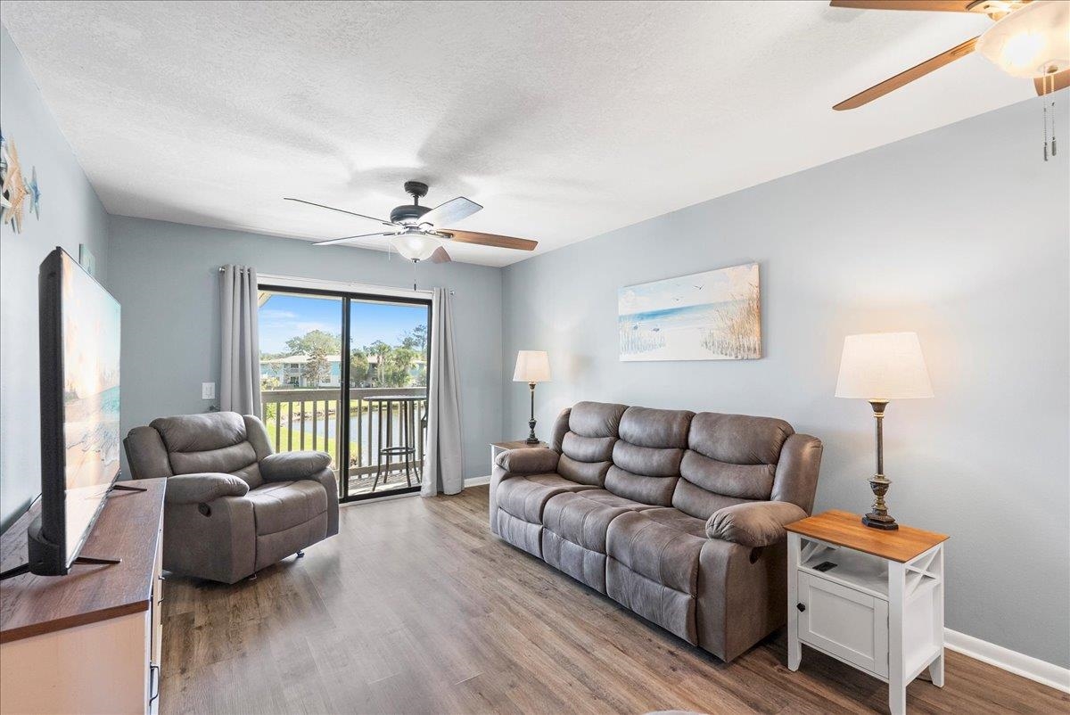 Image 16 of 51 For 650 Pope Rd W 205