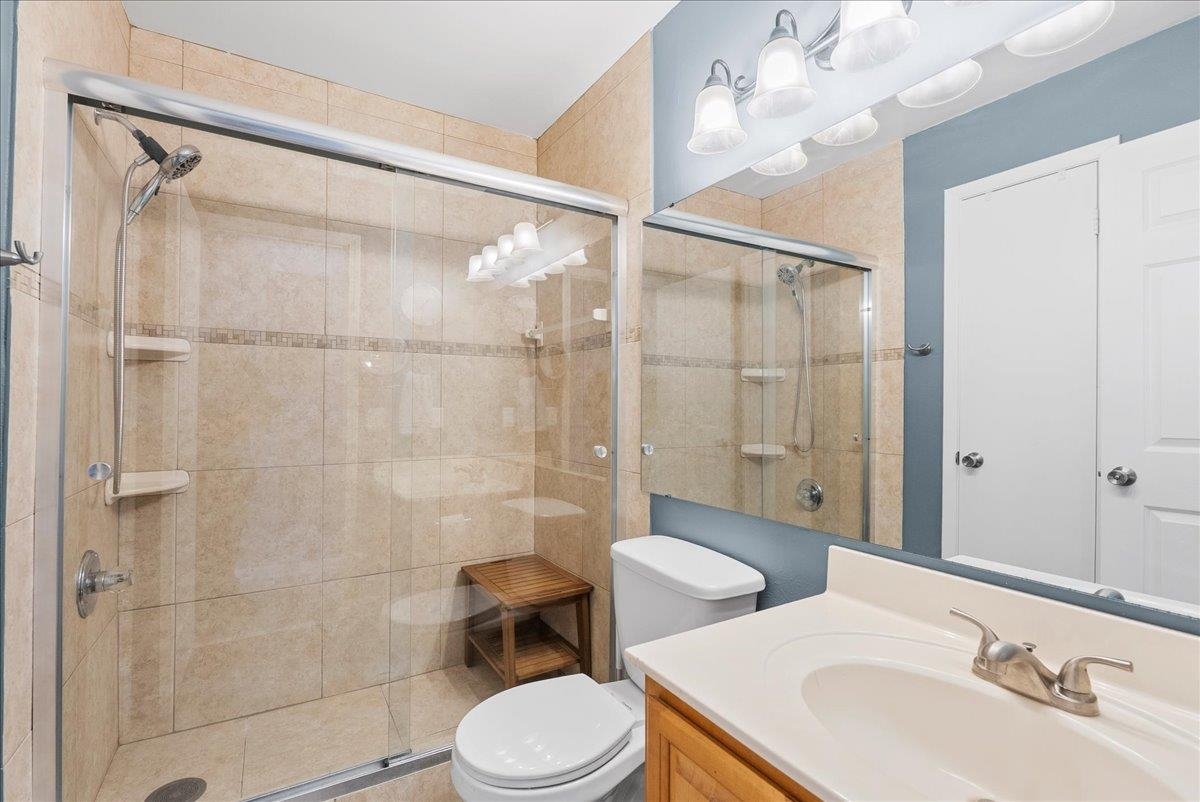 Image 30 of 51 For 650 Pope Rd W 205