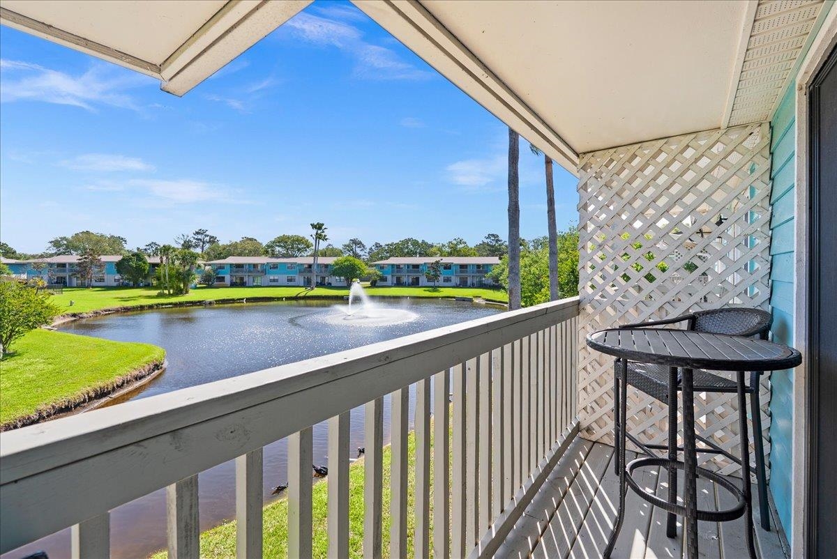 Image 31 of 51 For 650 Pope Rd W 205