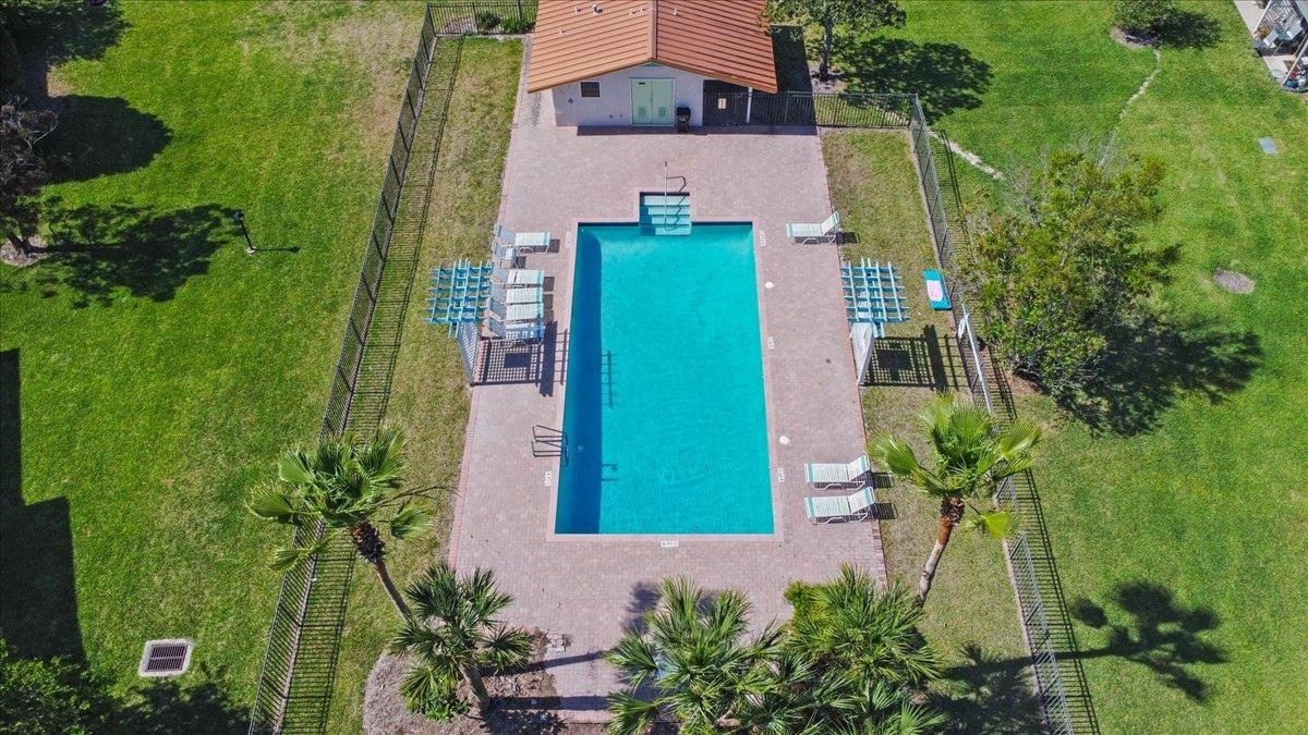 Image 47 of 51 For 650 Pope Rd W 205