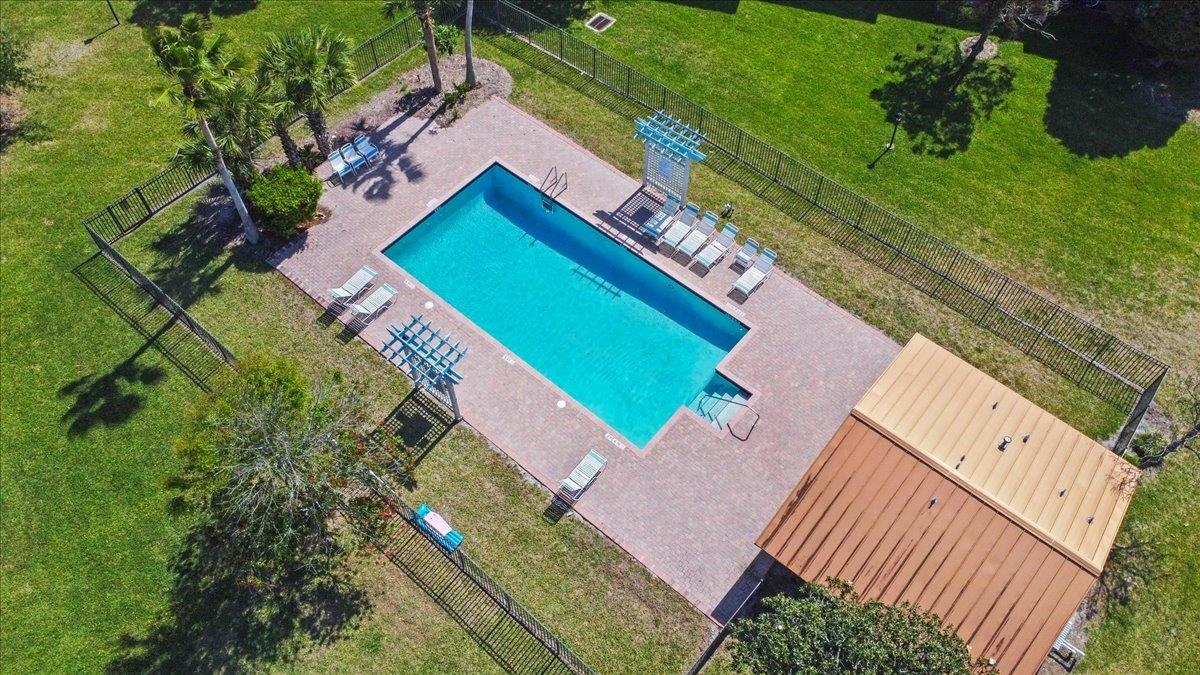 Image 50 of 51 For 650 Pope Rd W 205