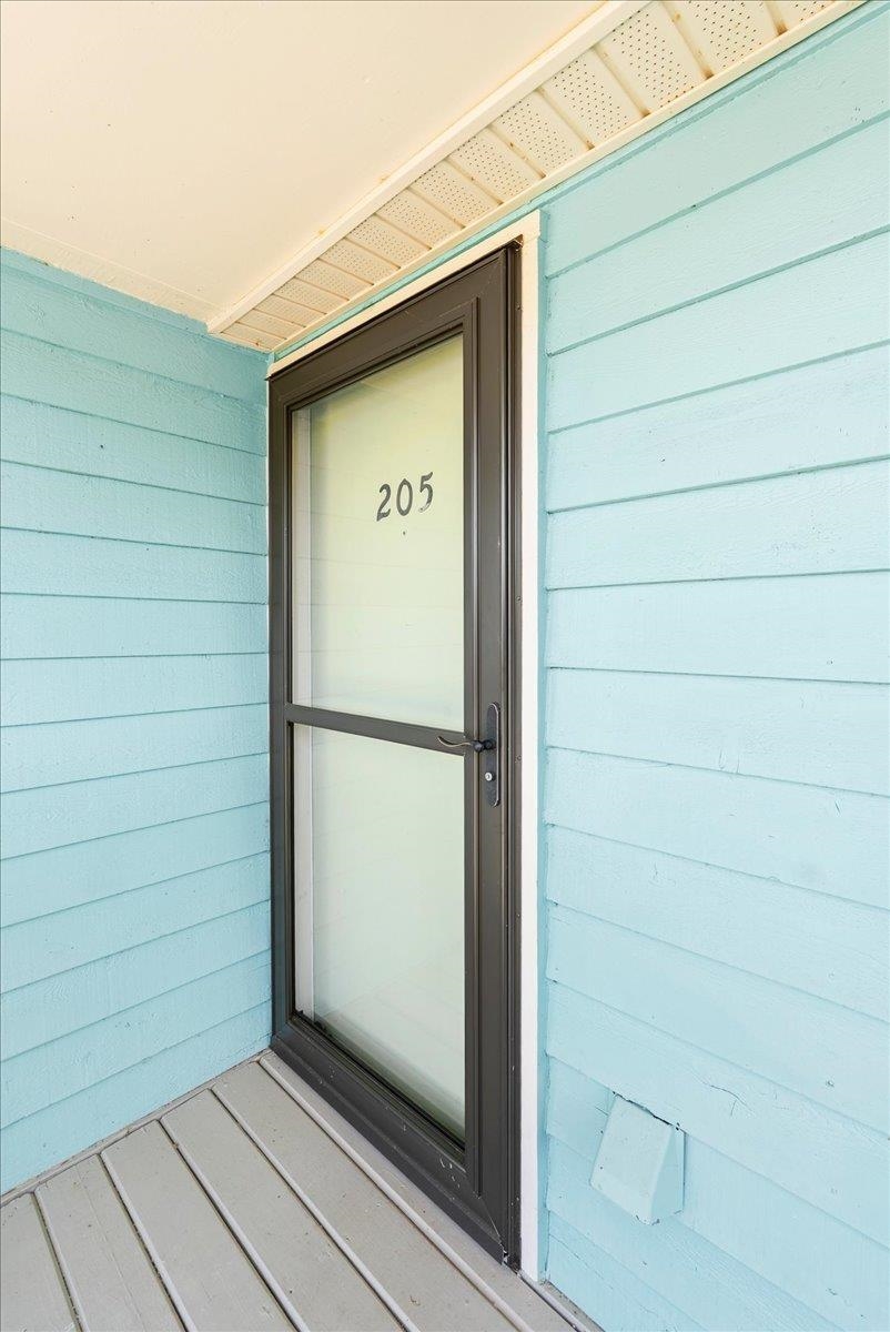 Image 8 of 51 For 650 Pope Rd W 205