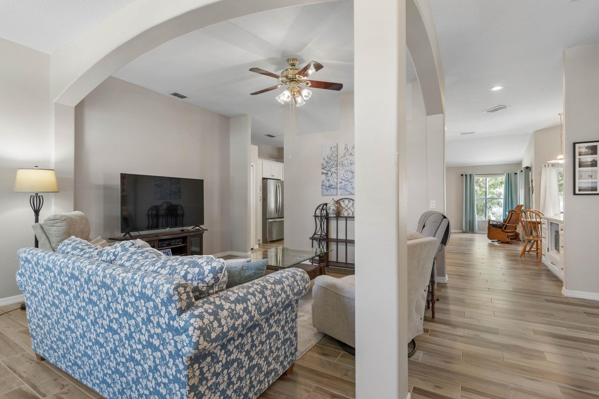 Image 10 of 66 For 95 Frankford Ln