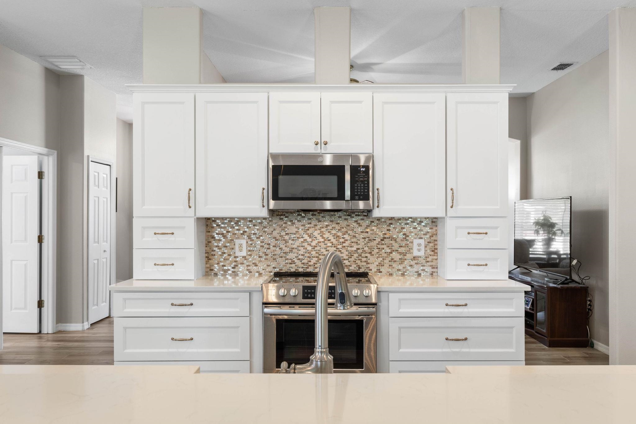 Image 13 of 66 For 95 Frankford Ln