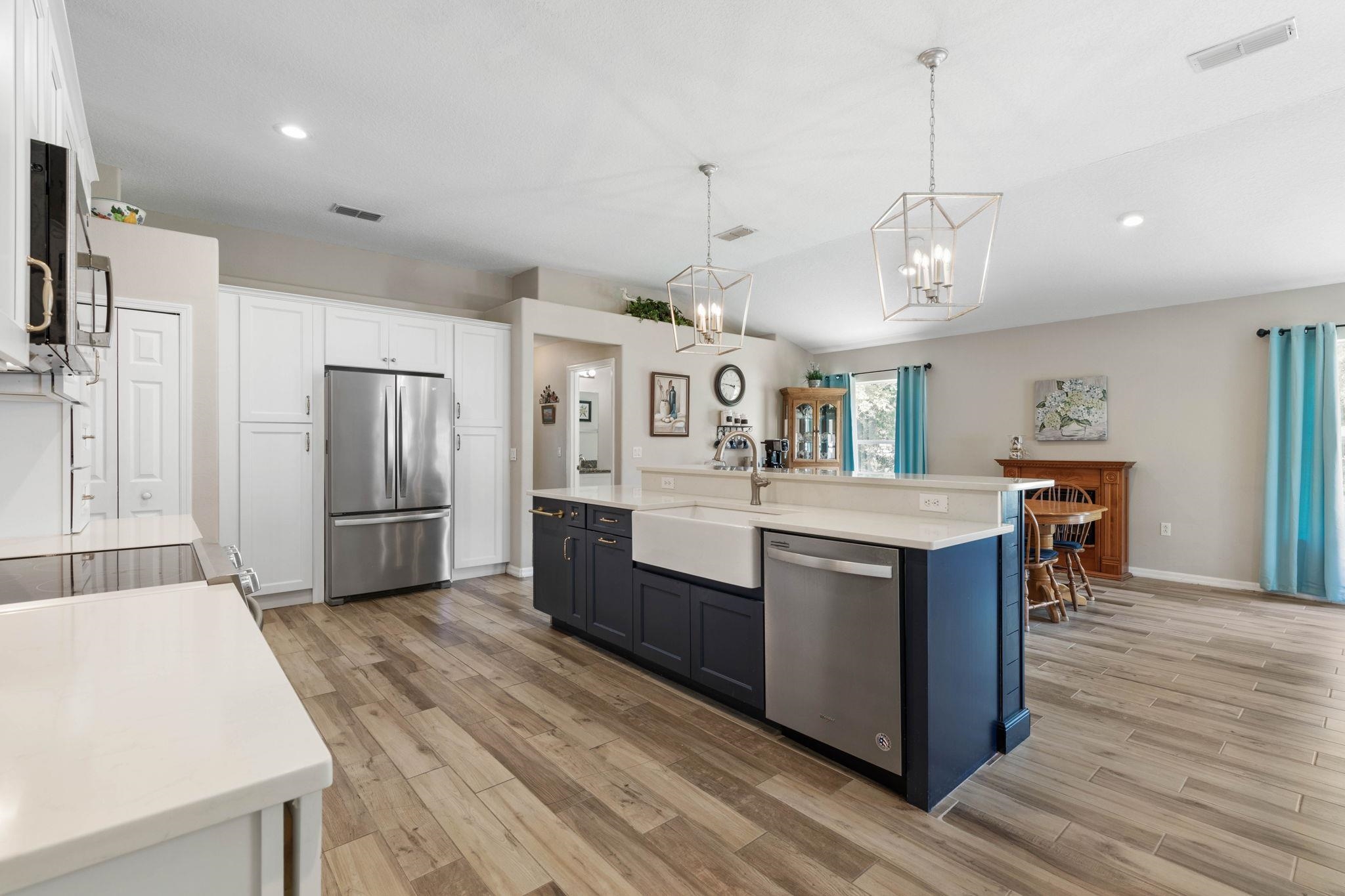 Image 20 of 66 For 95 Frankford Ln