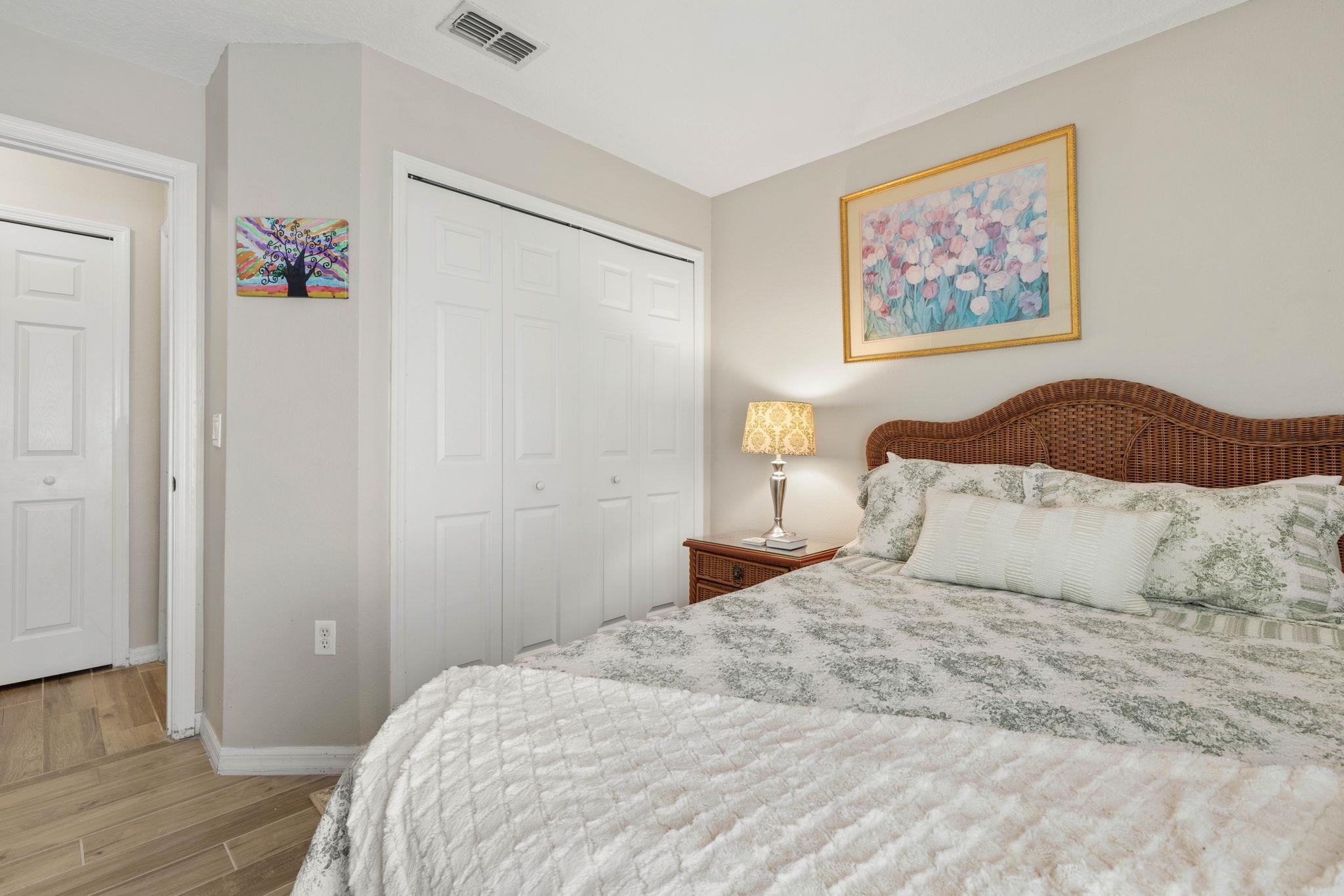 Image 34 of 66 For 95 Frankford Ln