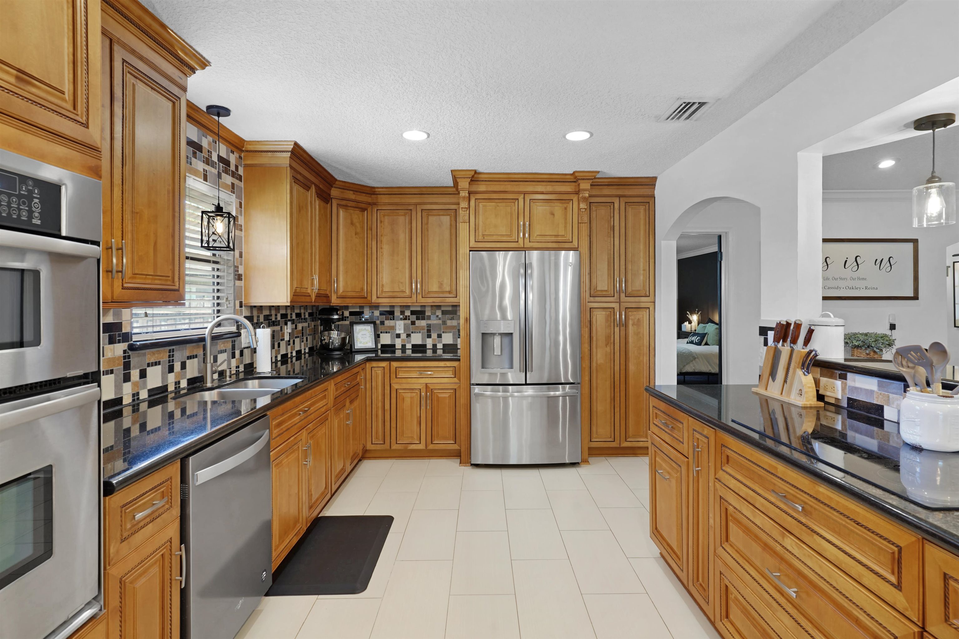 Image 15 of 40 For 12449 Jeremys Landing Ct