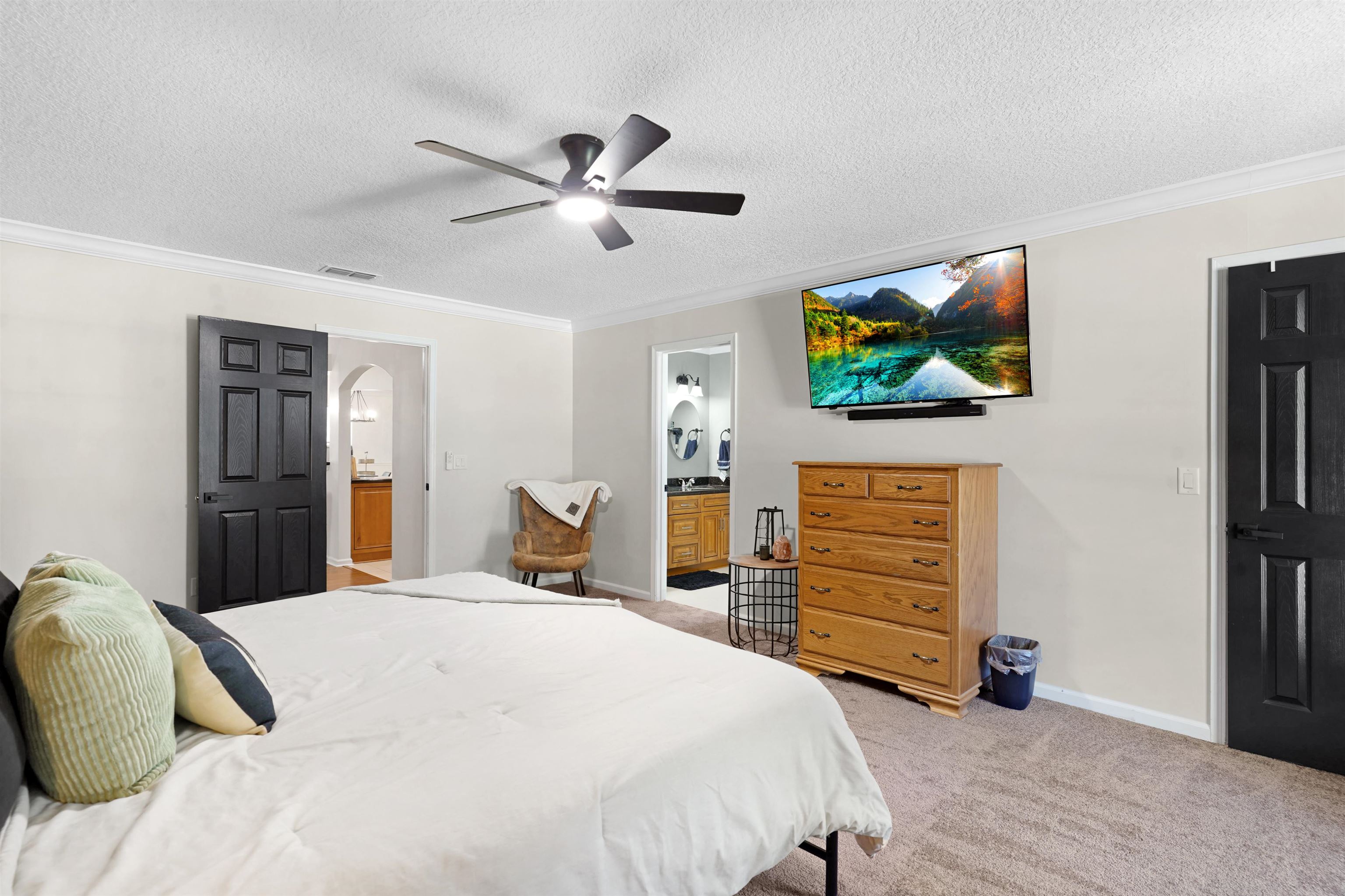 Image 18 of 40 For 12449 Jeremys Landing Ct