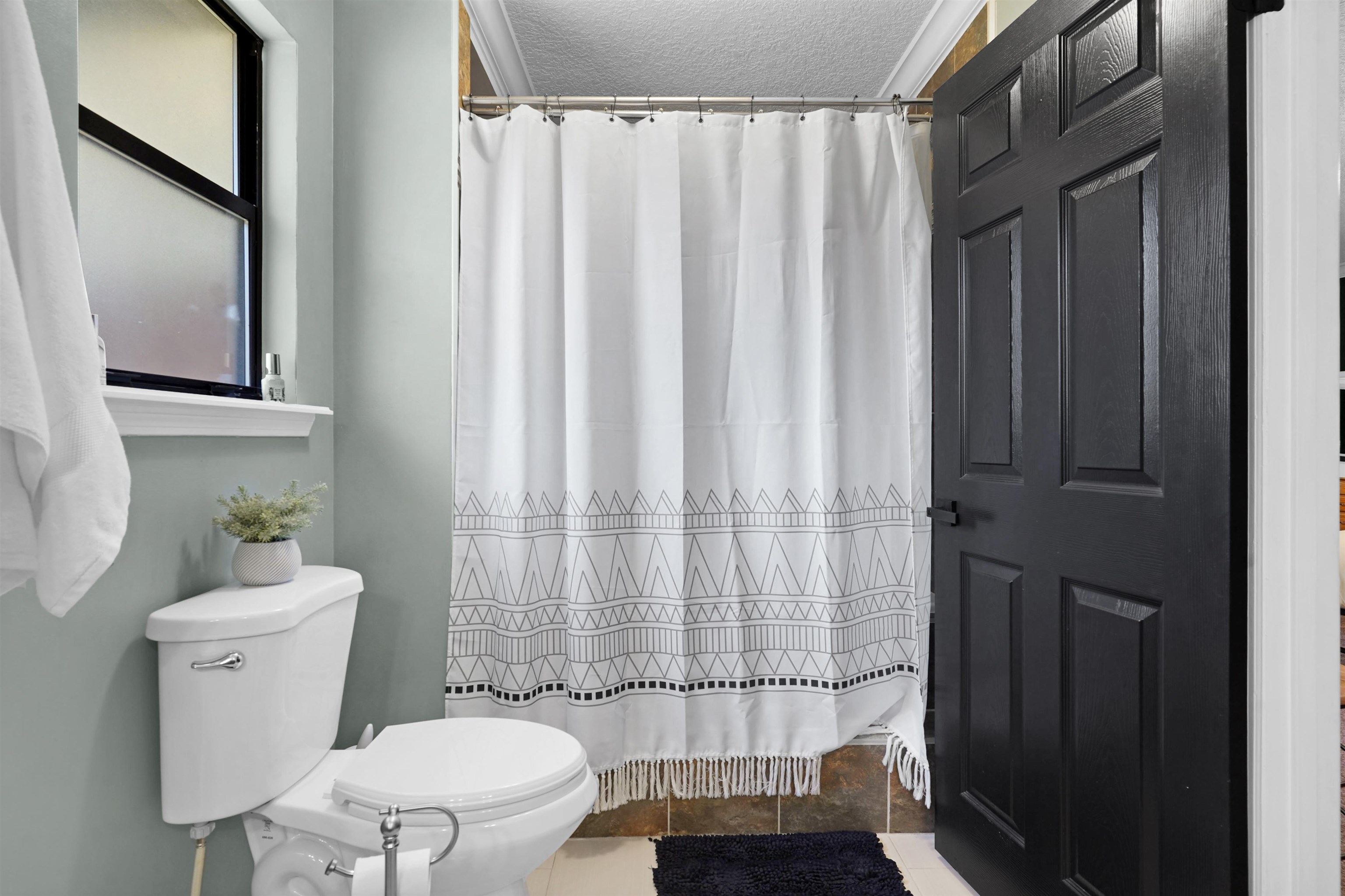 Image 26 of 40 For 12449 Jeremys Landing Ct