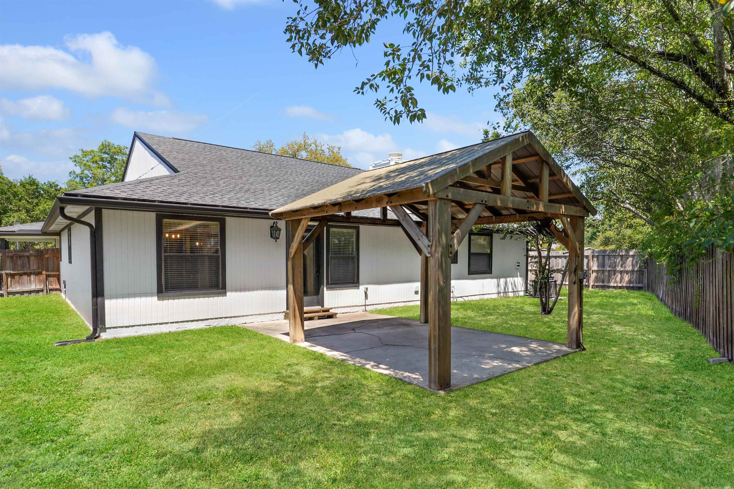 Image 29 of 40 For 12449 Jeremys Landing Ct