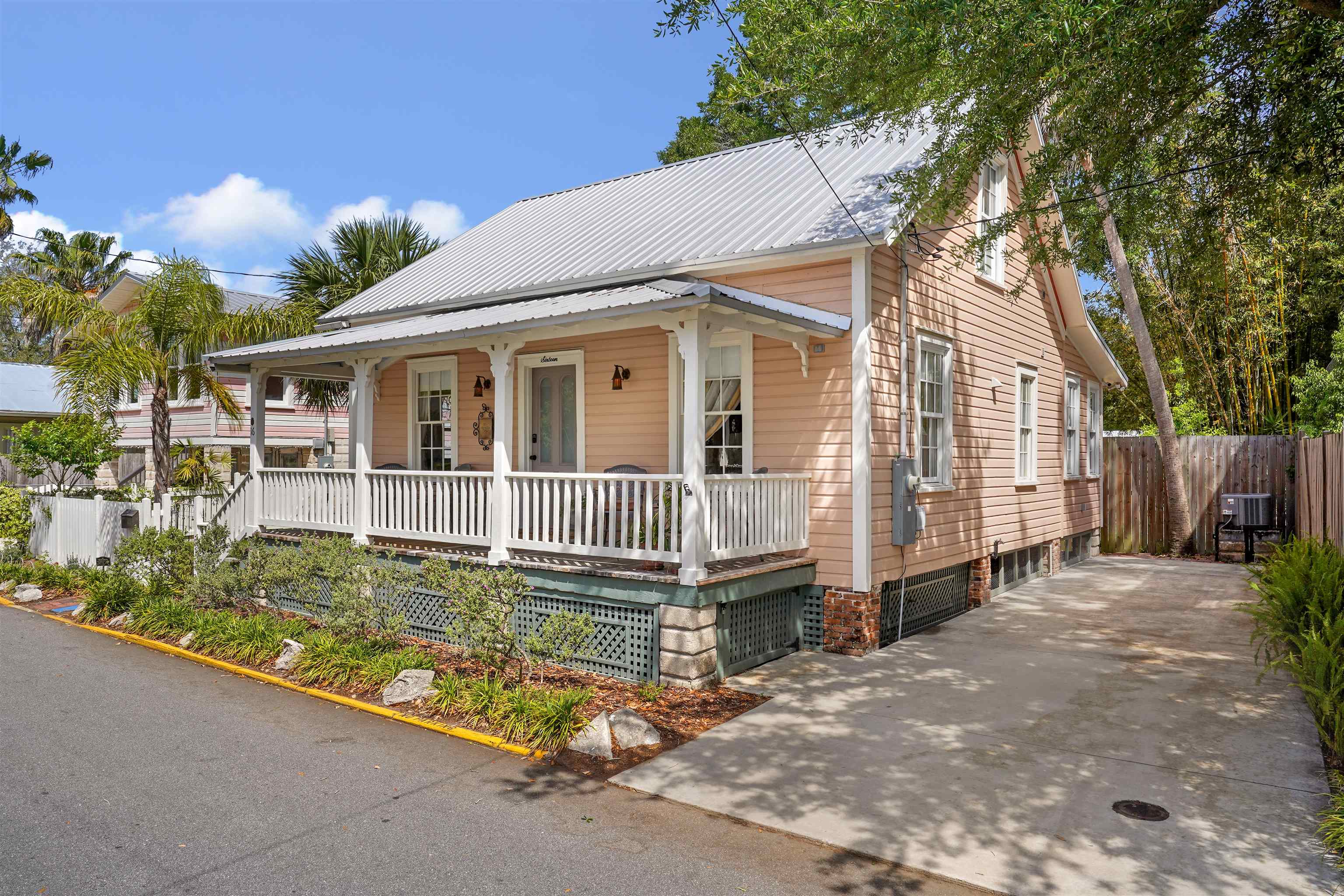 Image 30 of 55 For 16 Locust St