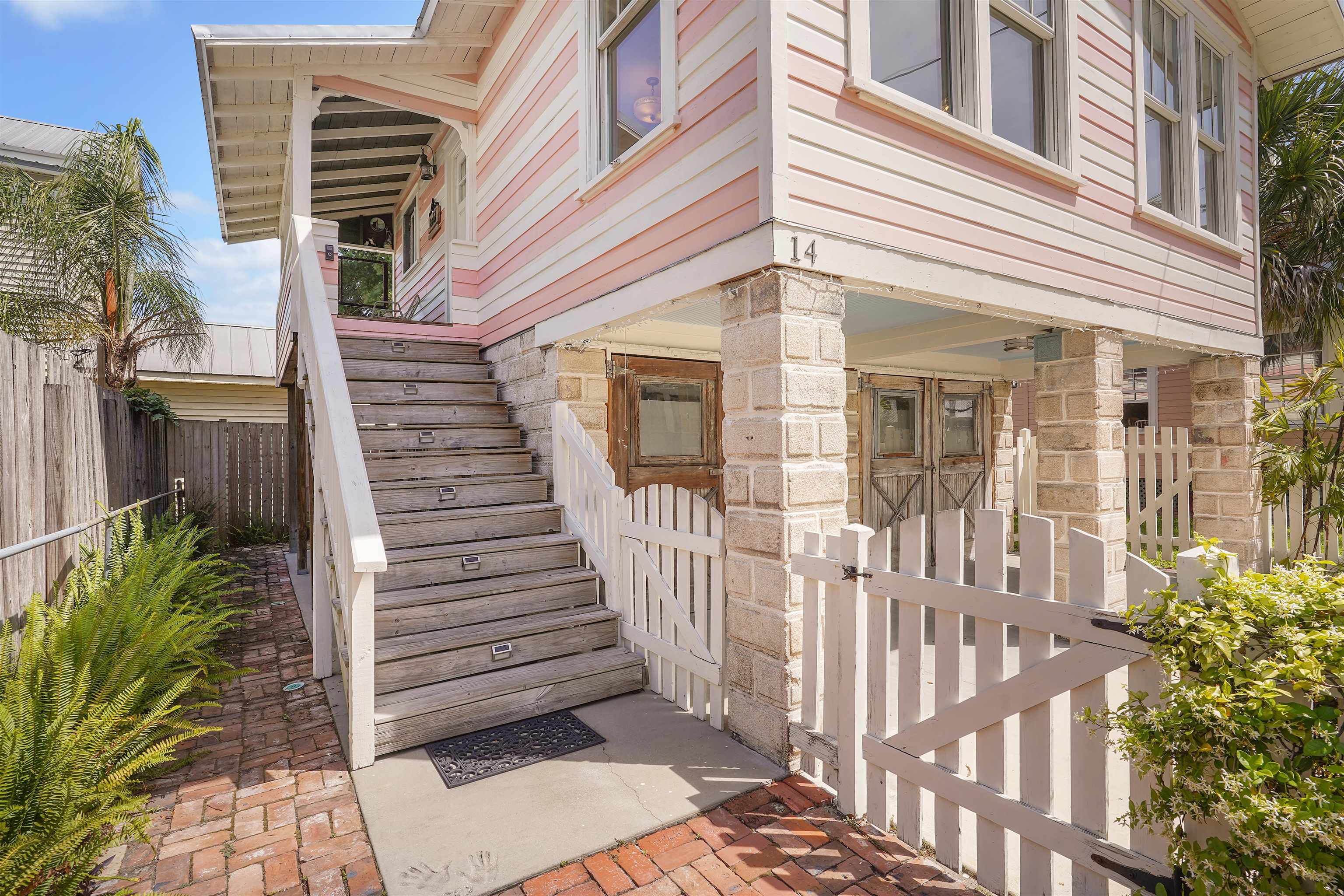 Image 34 of 55 For 16 Locust St