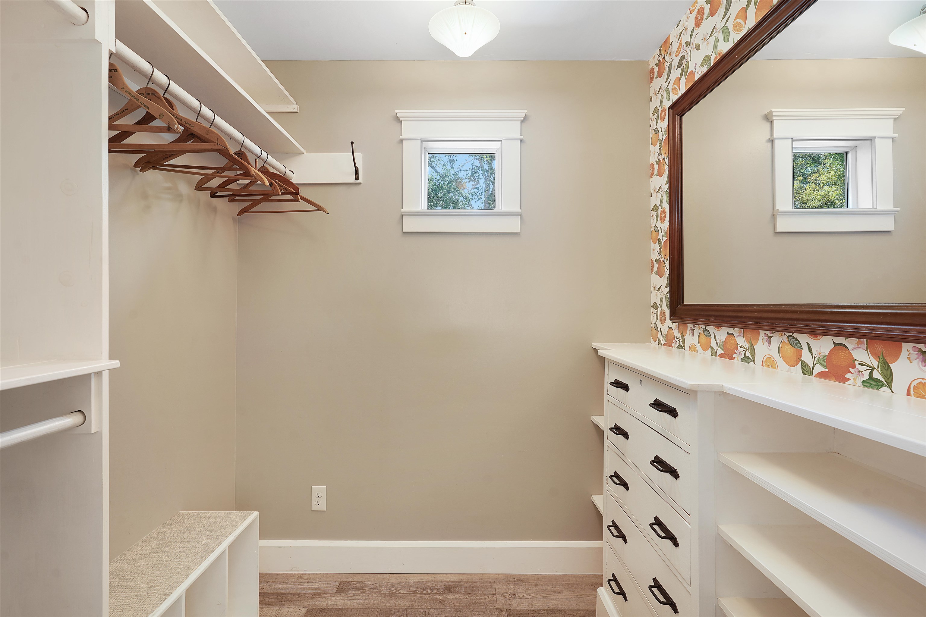 Image 43 of 55 For 16 Locust St