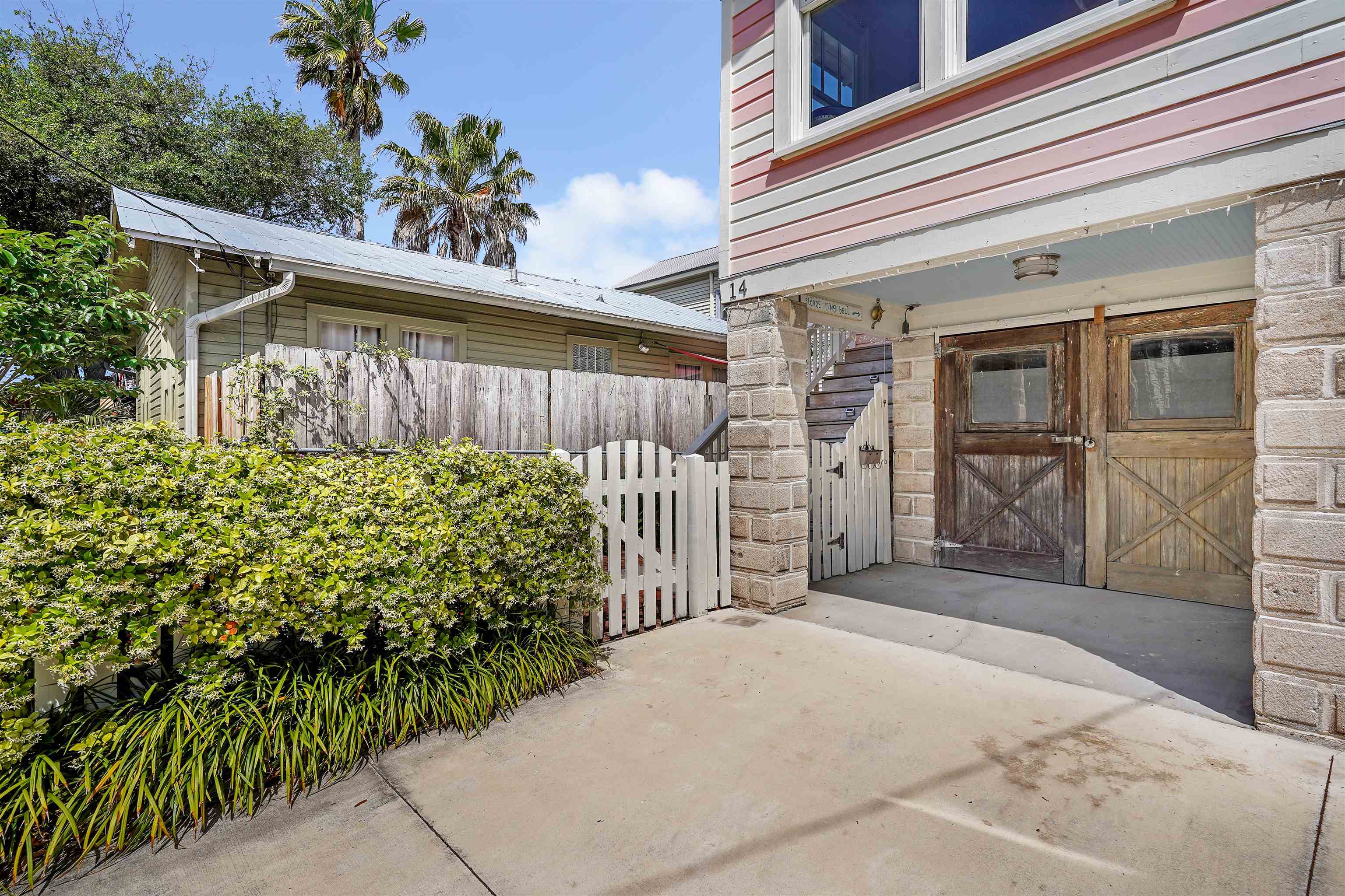 Image 47 of 55 For 16 Locust St