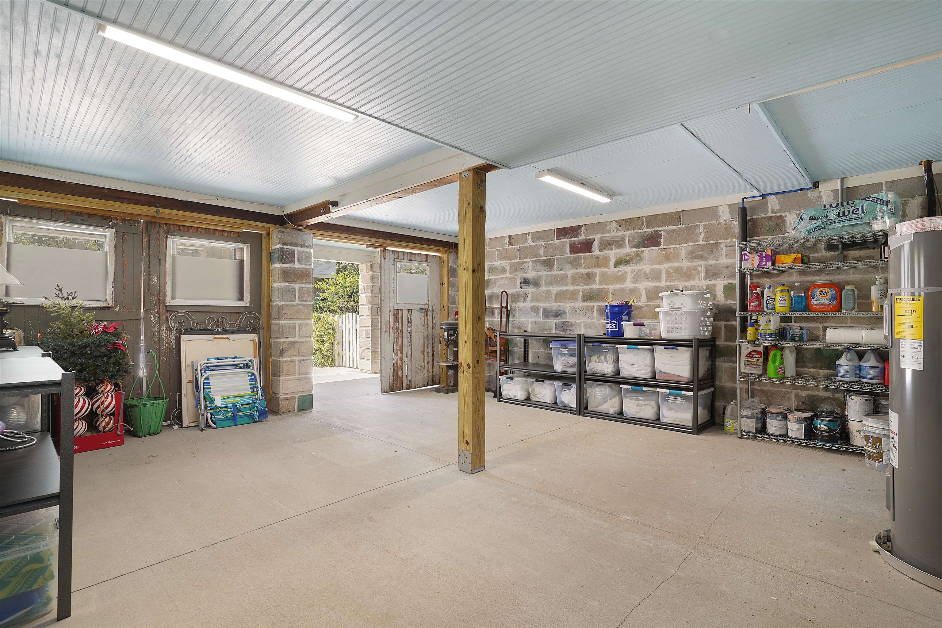 Image 50 of 55 For 16 Locust St