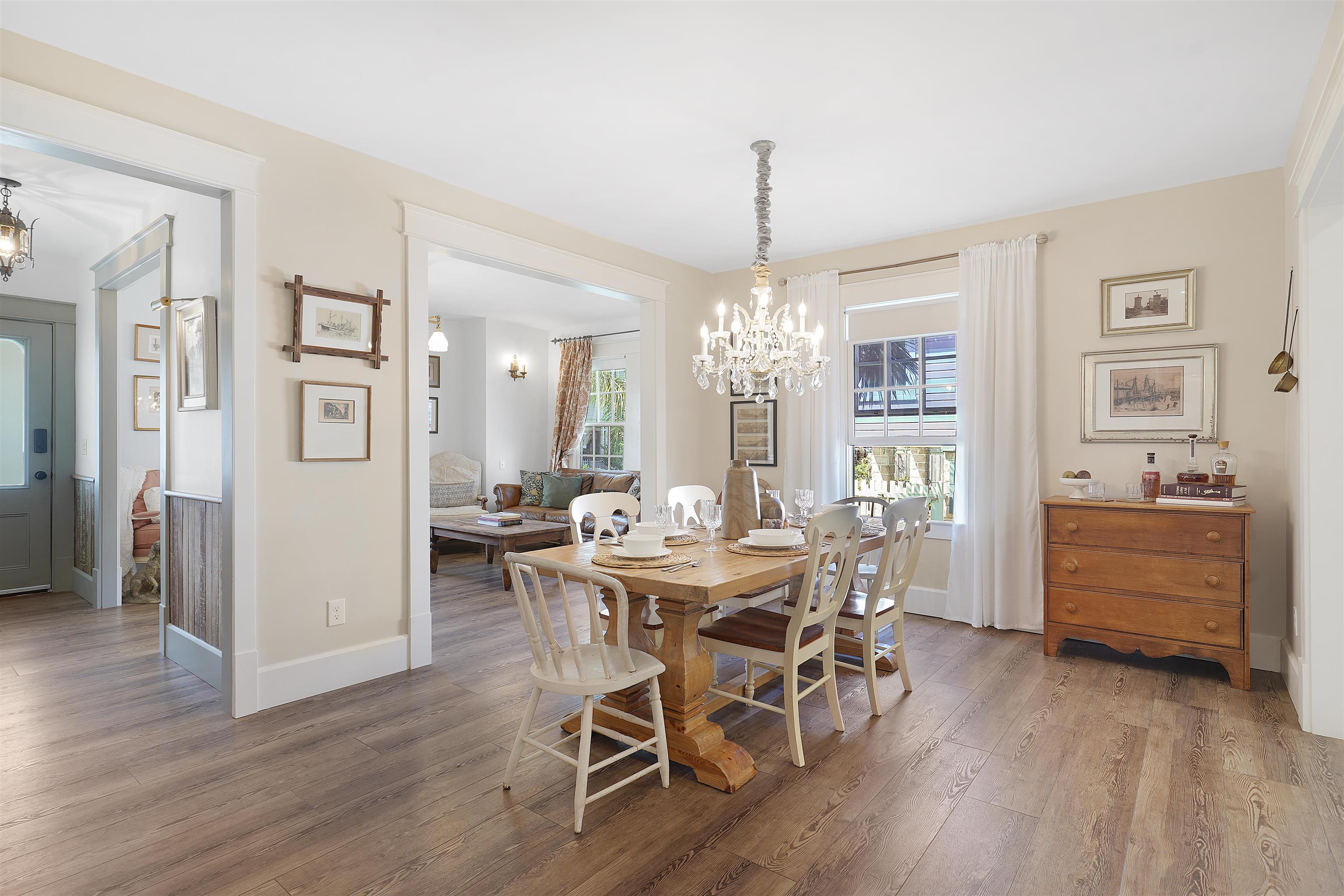 Image 8 of 55 For 16 Locust St