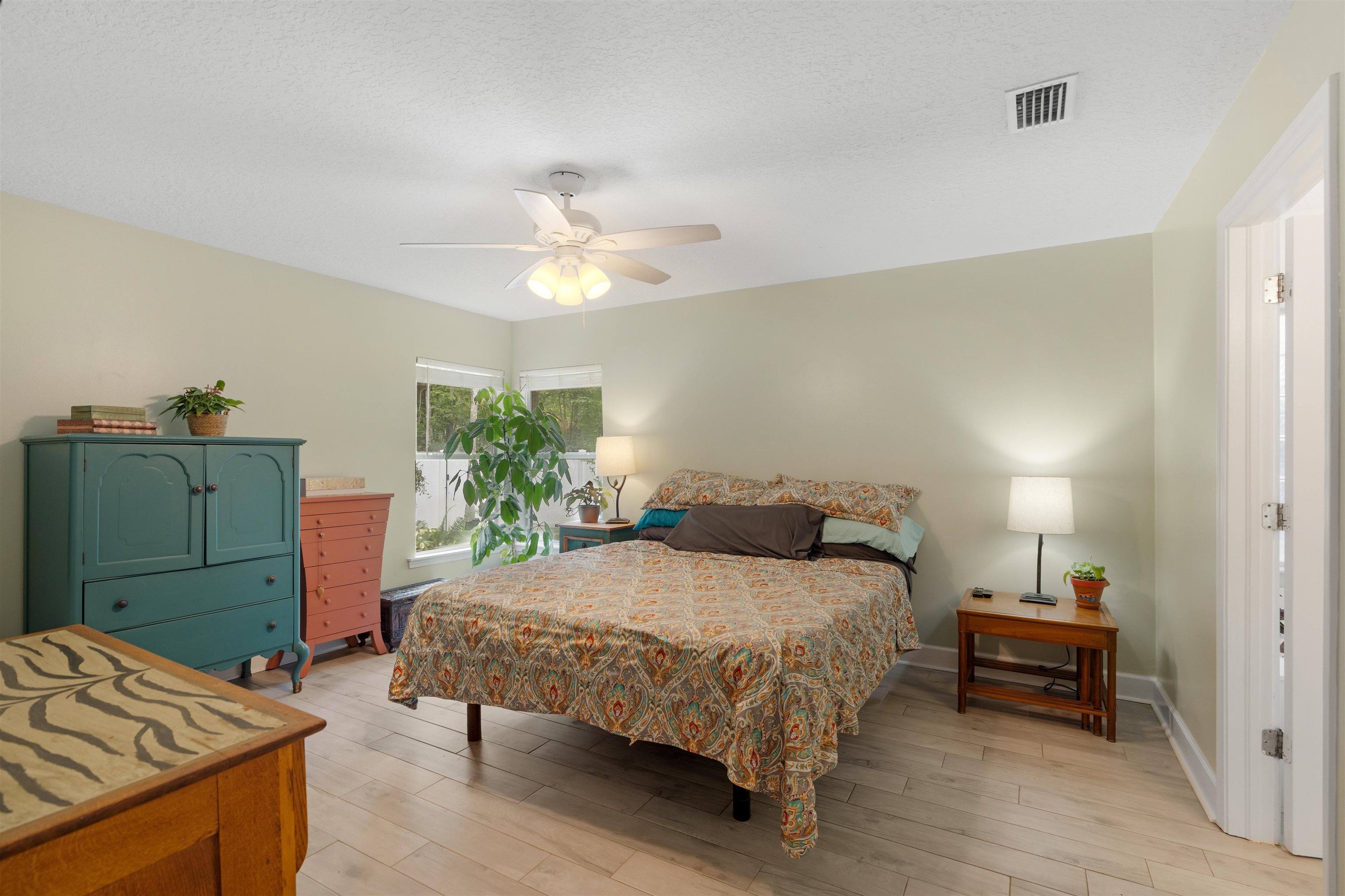 Image 30 of 38 For 2100 Marsh Hen Court