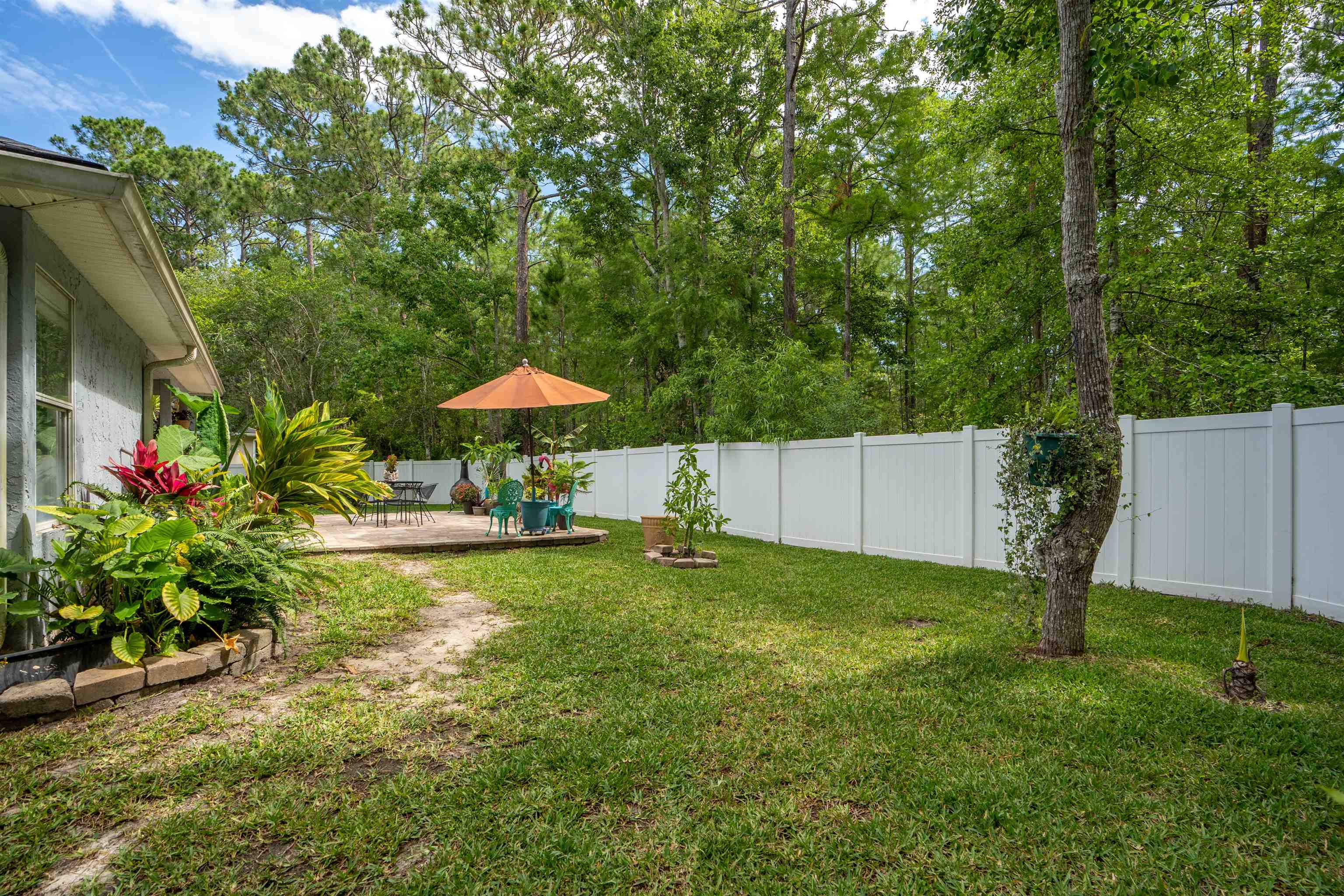 Image 5 of 38 For 2100 Marsh Hen Court