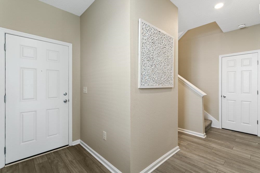 Image 17 of 43 For 251 Mustard Hill Ct