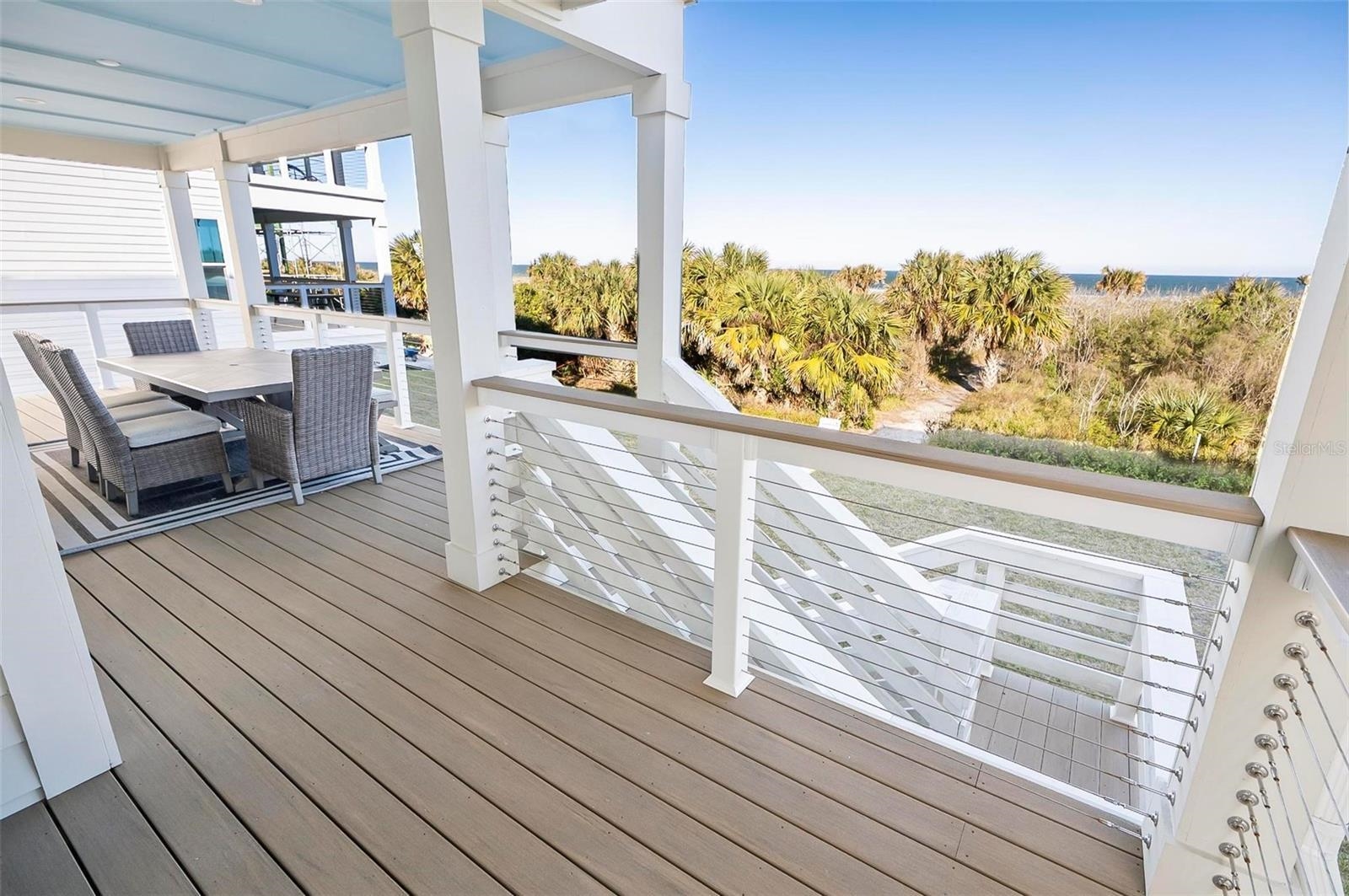 Image 21 of 49 For 202 Surfview Ln