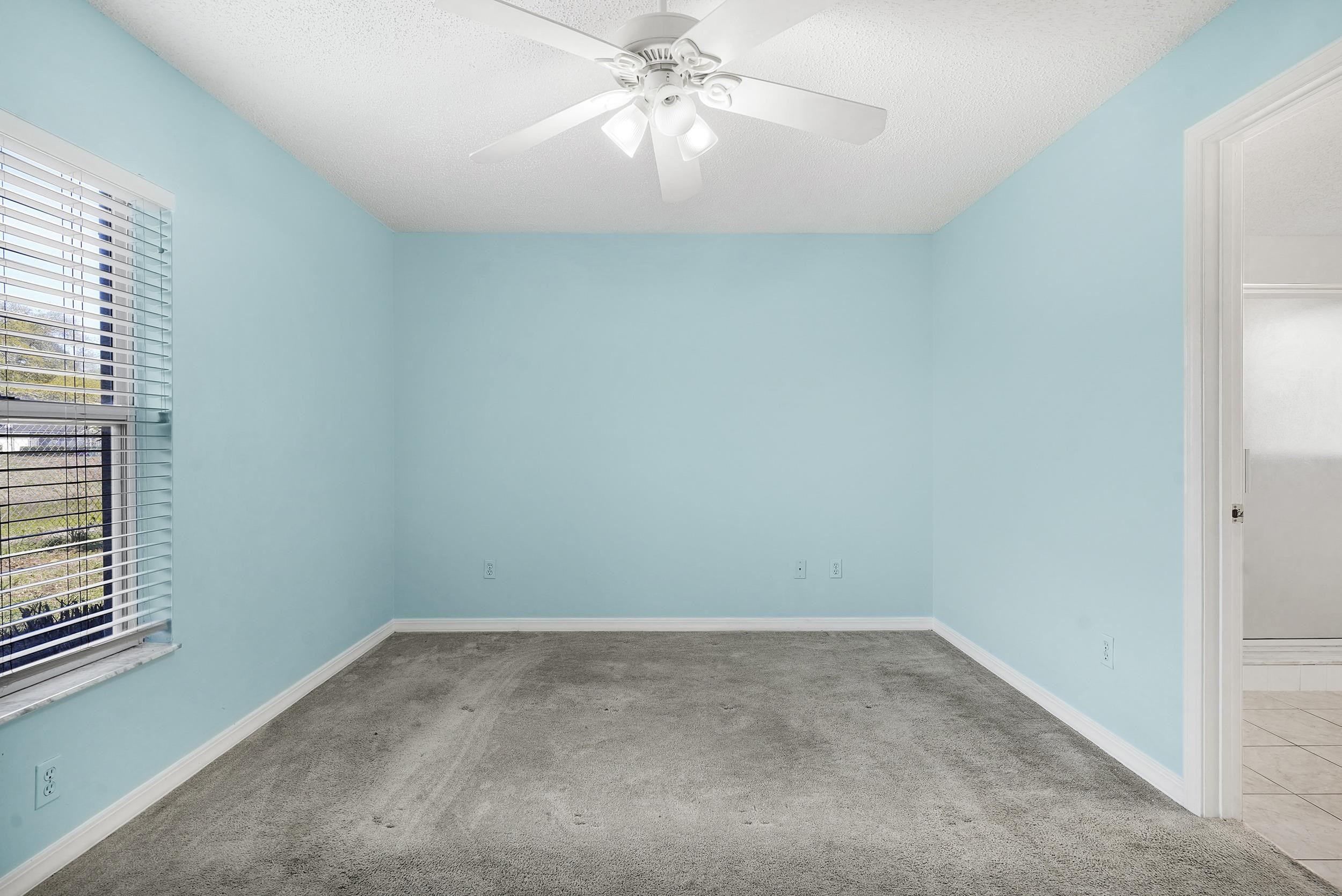 Image 16 of 38 For 444 Mango Cir