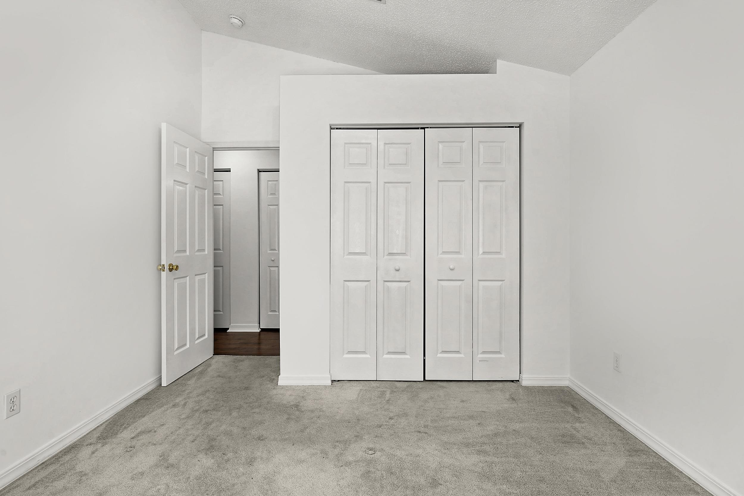 Image 27 of 38 For 444 Mango Cir