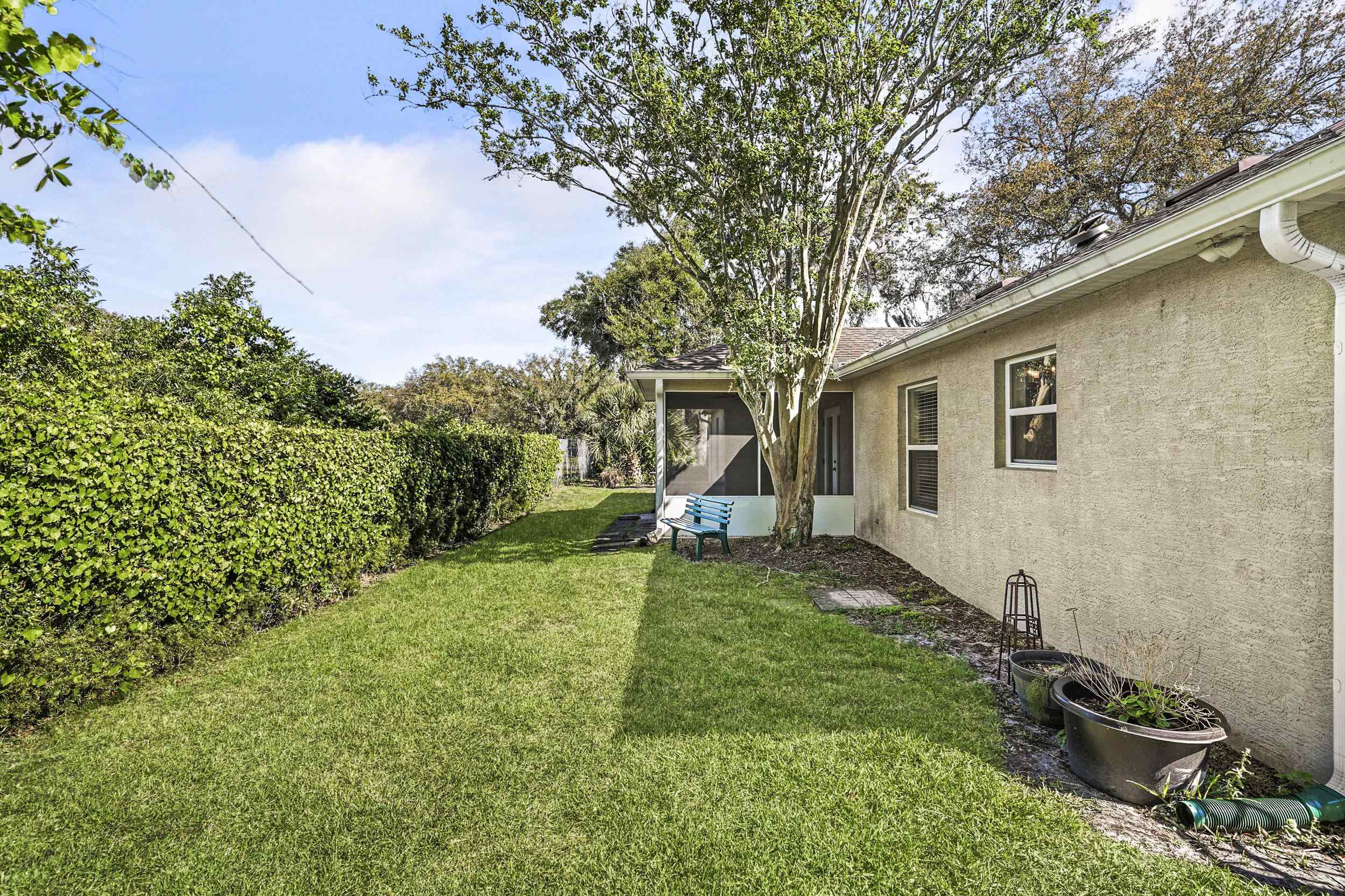 Image 34 of 38 For 444 Mango Cir