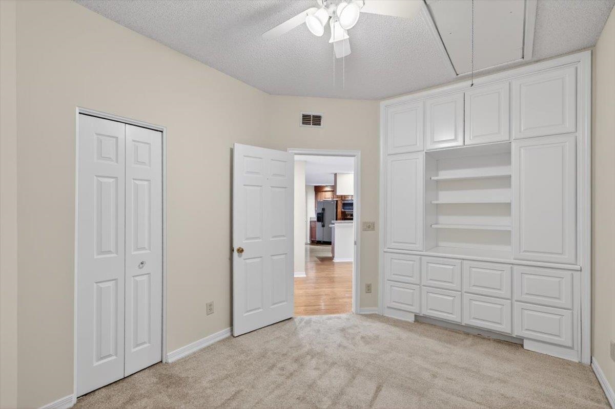 Image 17 of 55 For 2099 Winterbourne E 306