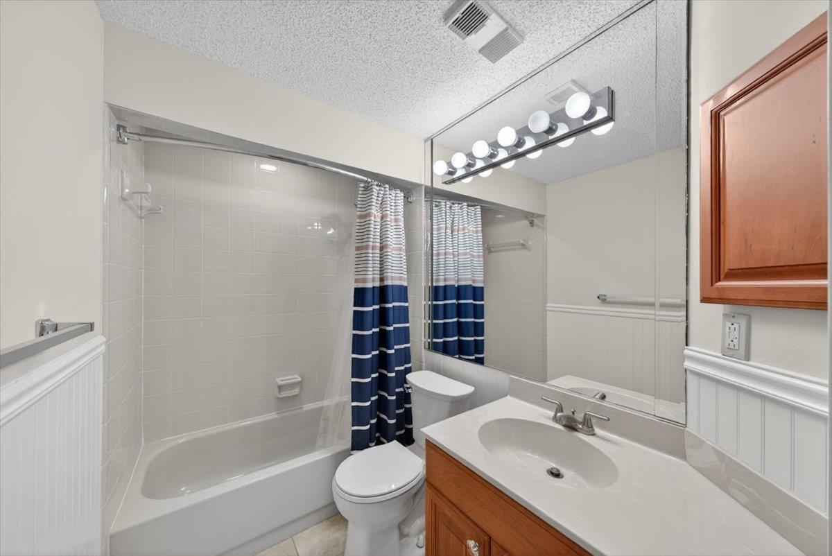 Image 20 of 55 For 2099 Winterbourne E 306