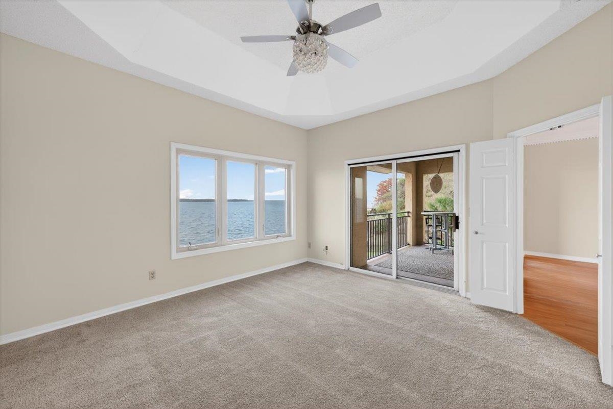 Image 24 of 55 For 2099 Winterbourne E 306