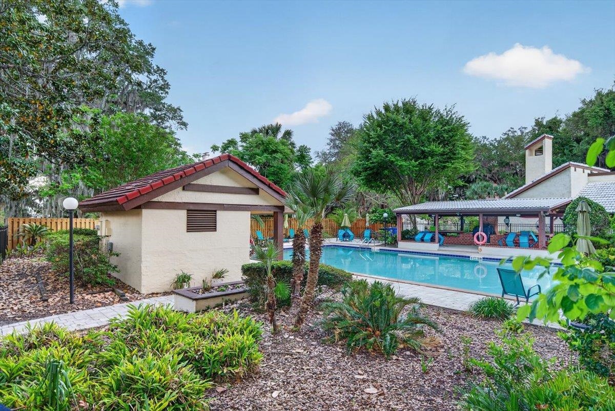 Image 35 of 55 For 2099 Winterbourne E 306