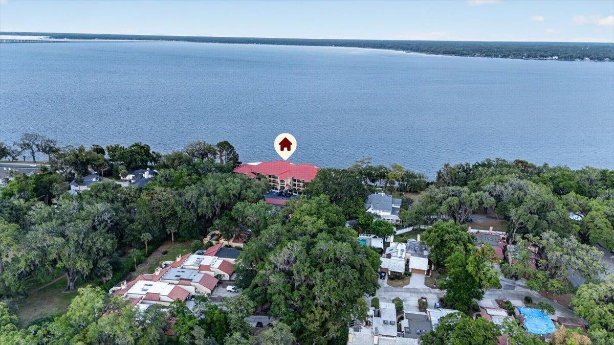 Image 47 of 55 For 2099 Winterbourne E 306