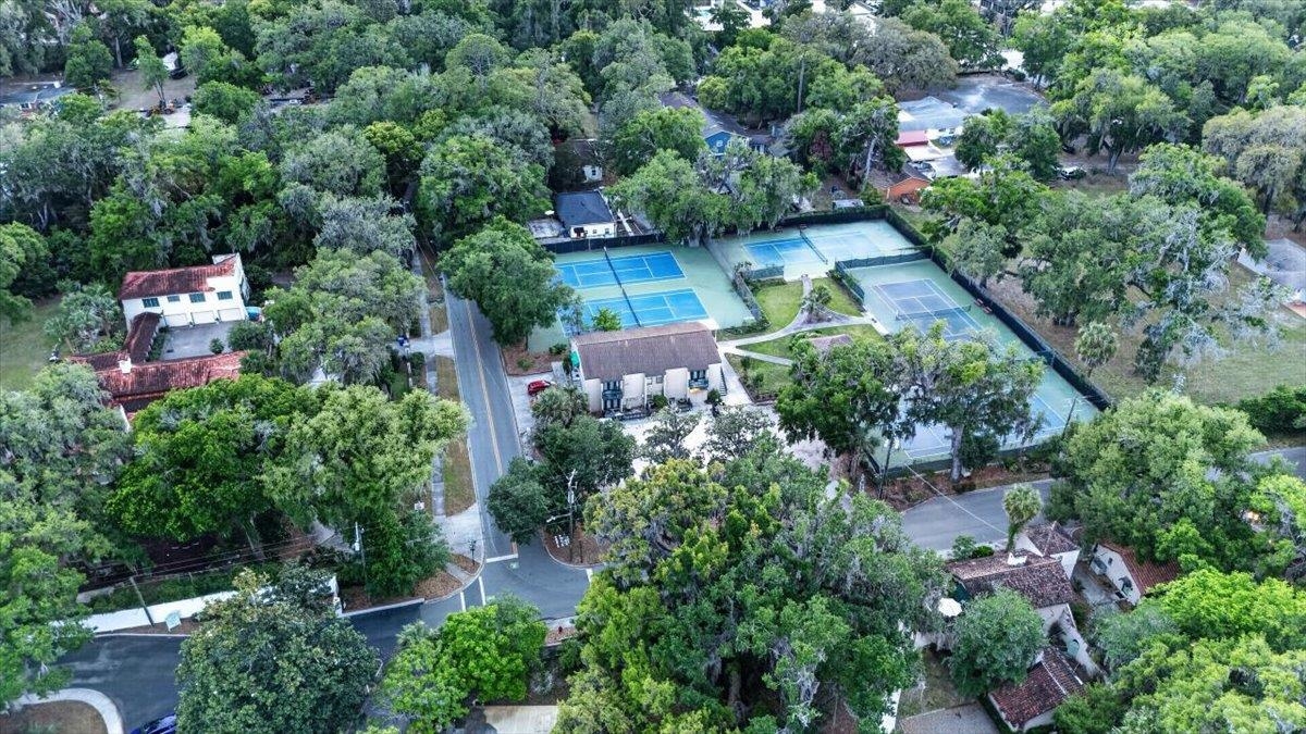 Image 53 of 55 For 2099 Winterbourne E 306