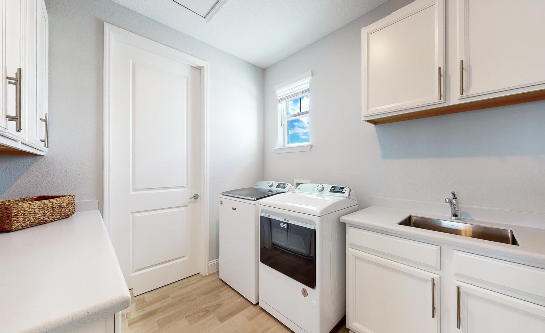 Image 30 of 57 For 53 Tilloo Ct